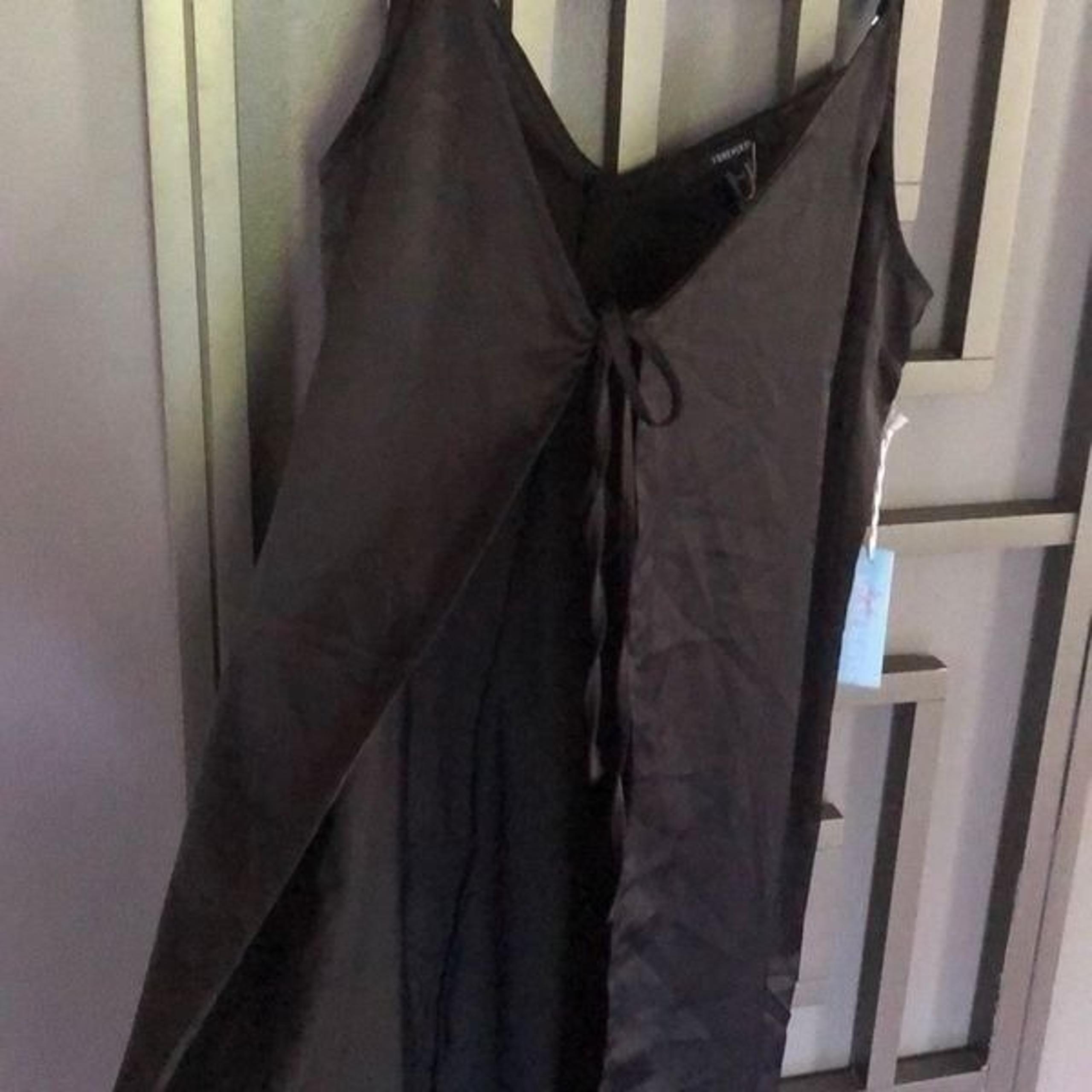 NWT Forever 21 satin spaghetti strap duster top overlay jacket size M