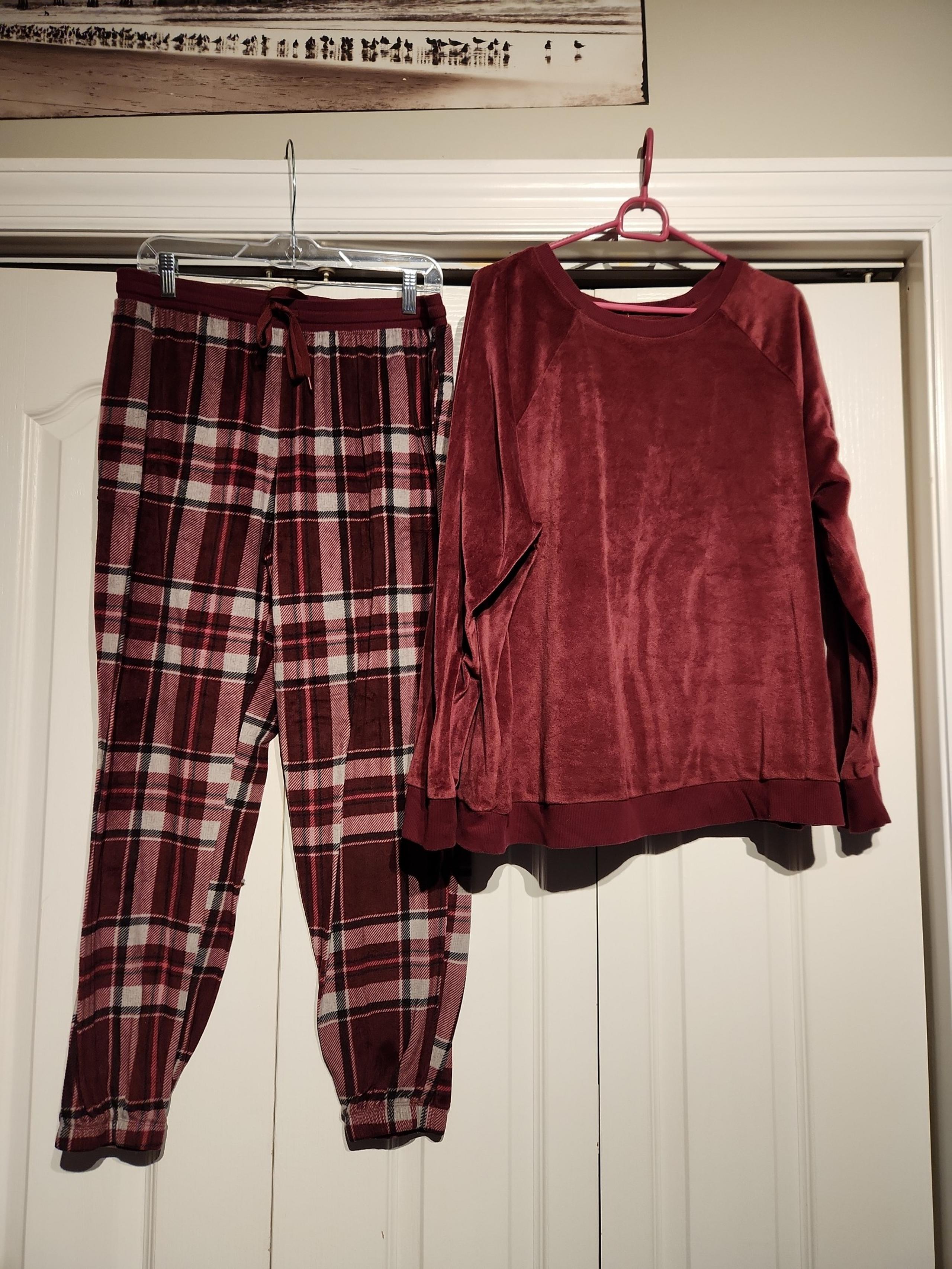 Secret Treasures Pajama Set L/2X