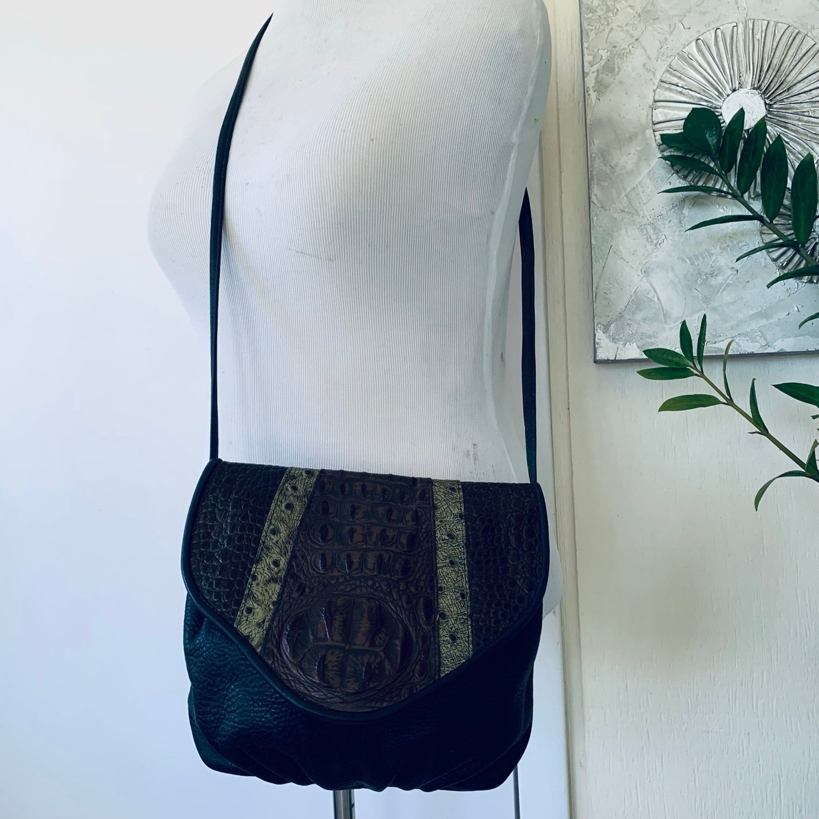 Borelli black genuine leather crocodile flap crossbody purse