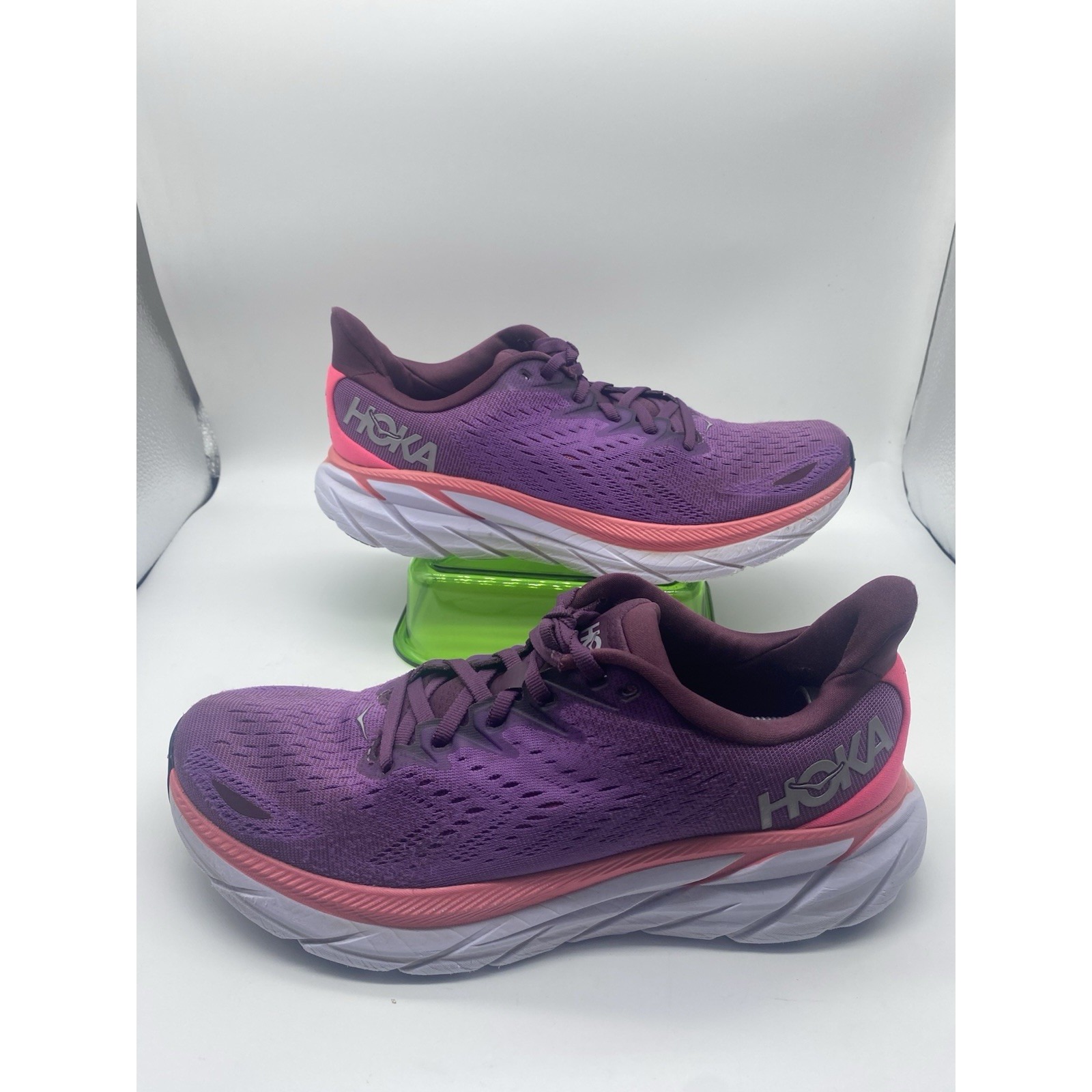 HOKA Women's Clifton 9B Grape Wine Beautyberry 1119394 Size 9B Sneakers Shoes