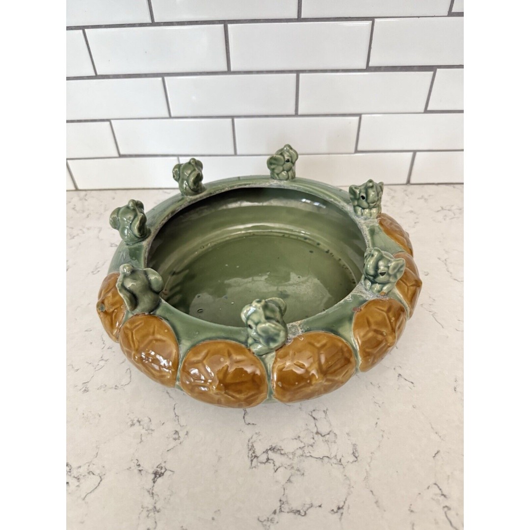 Vintage Green with Gold Majolica 7 Elephants 10 inch Round Bowl Ceramic Planter