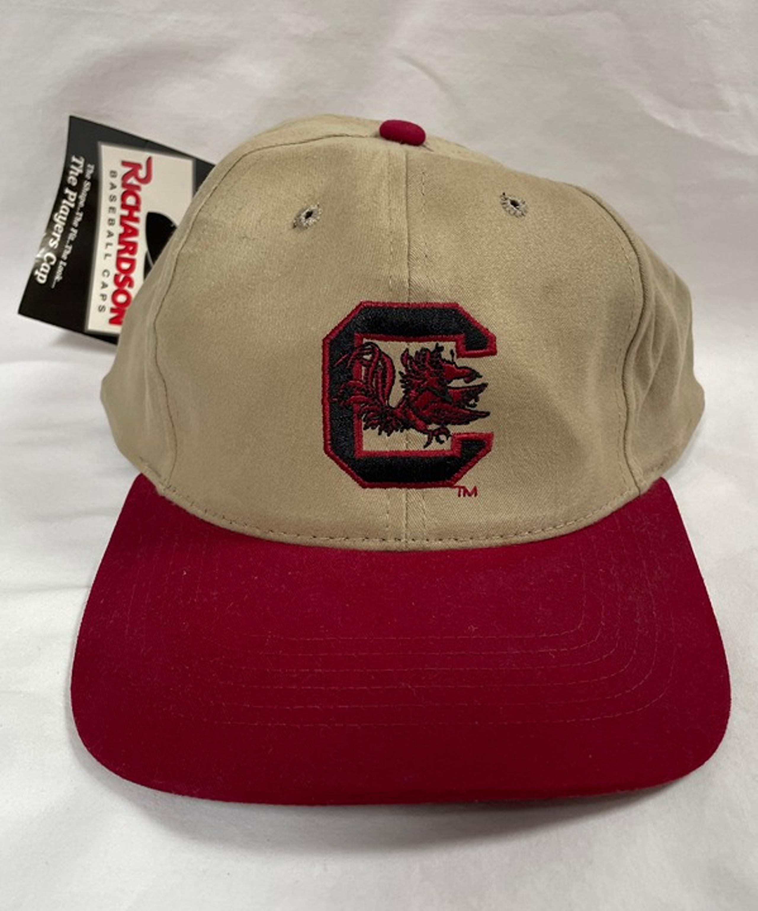 South Carolina Gamecocks Vintage Hat Cap Beige Shirt Jersey New