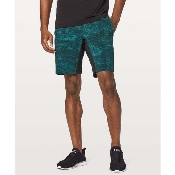 Lululemon T.H.E. Short 9 *Linerless Tide Cut Laguna Dark Voyage men's size M