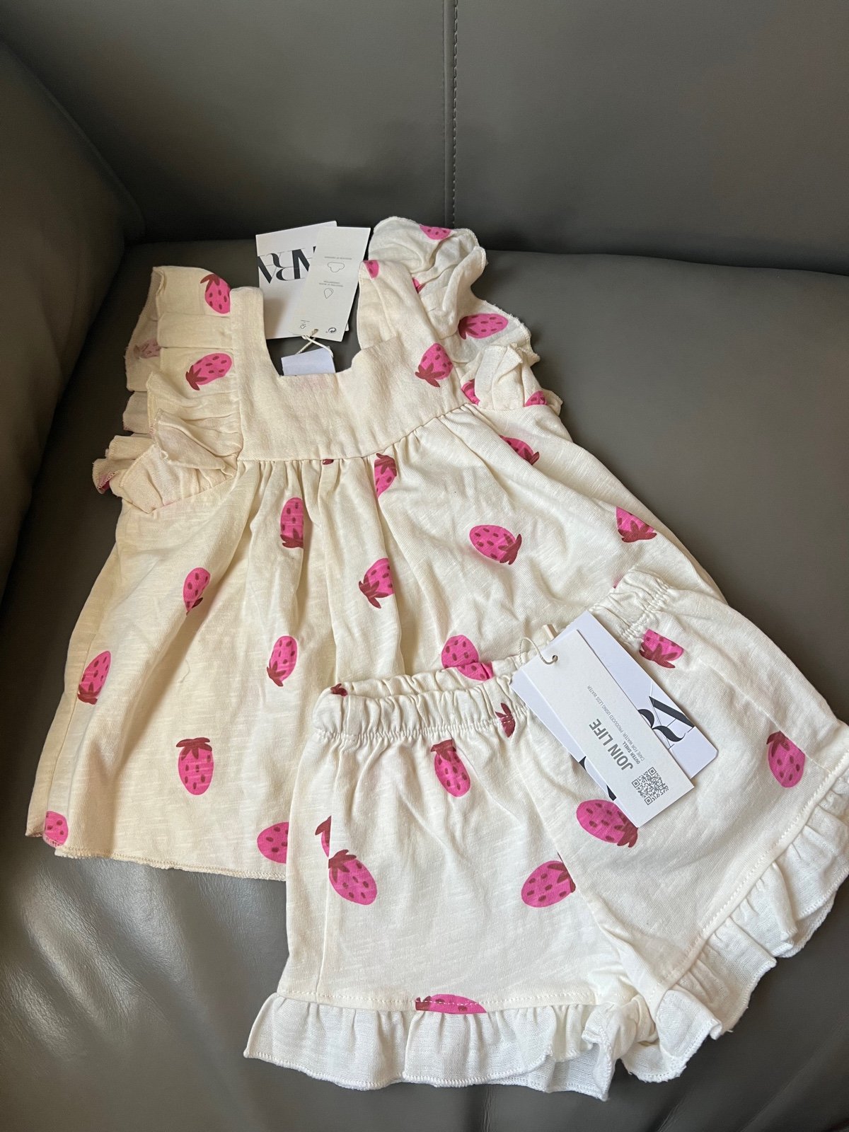 zara new set sz 12-18 m