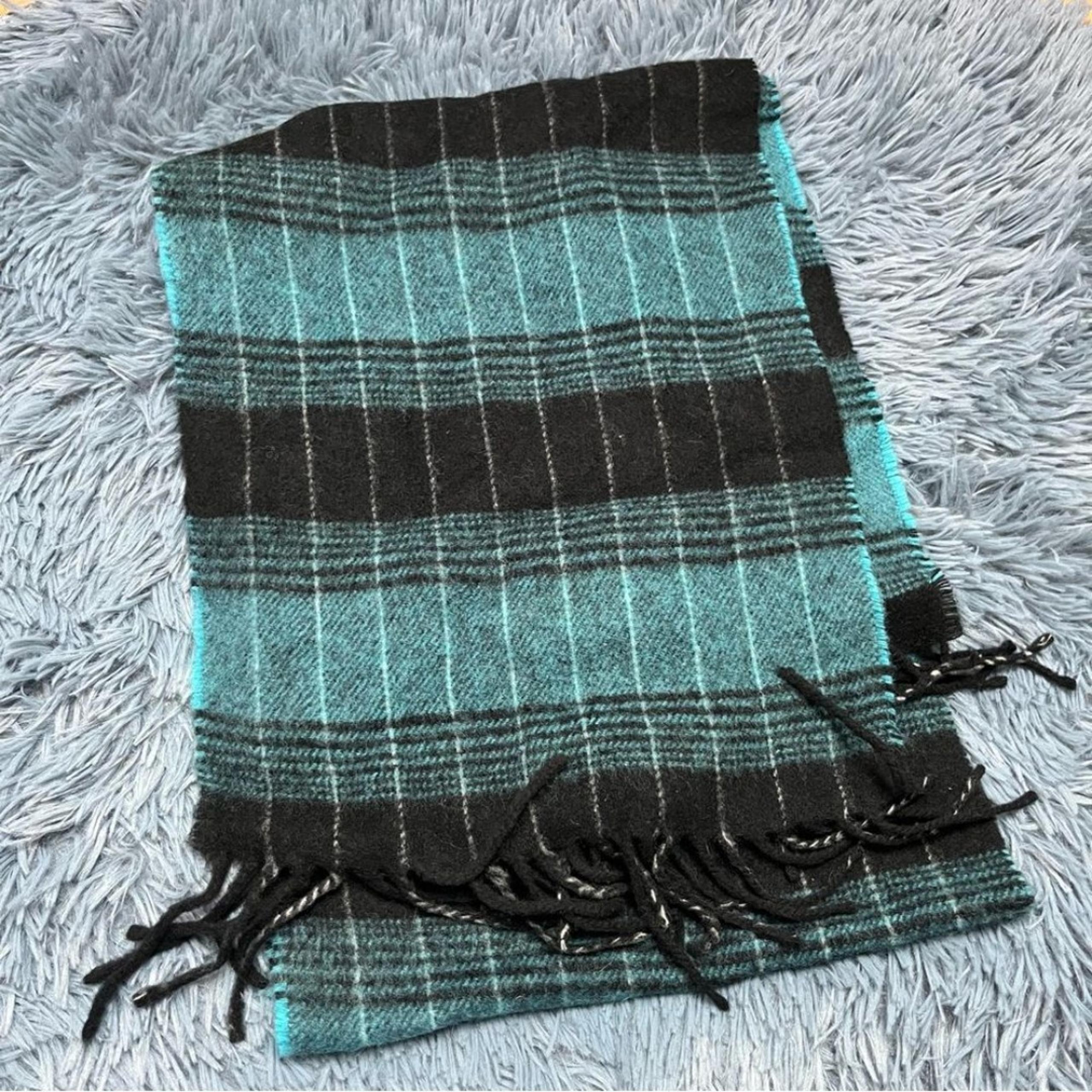 Vintage Wool Scarf Made in Italy - Danier
