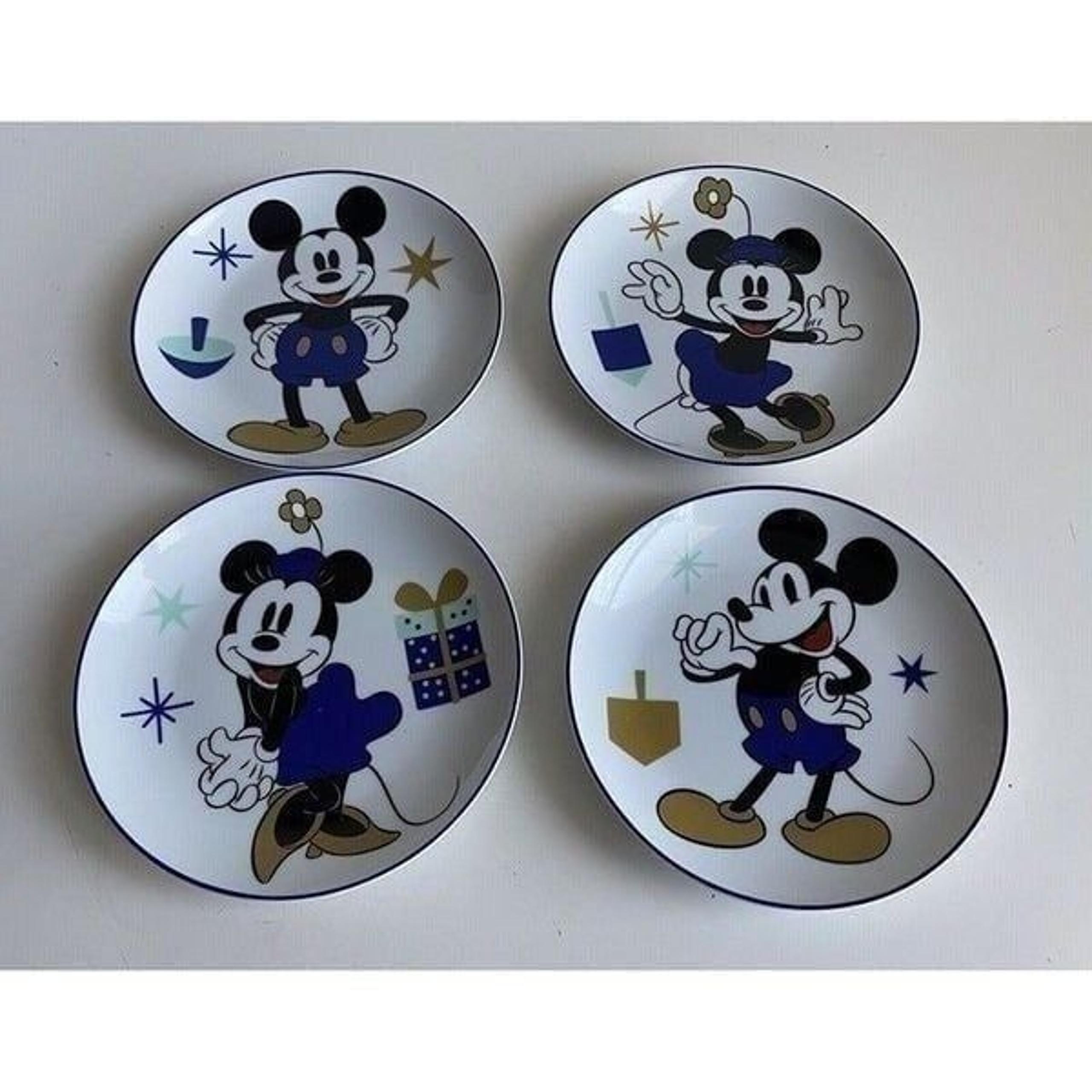 Set Of 4 Disney Mickey & Minnie Mouse Hanukkah Celebration Appetizer Plates NEW