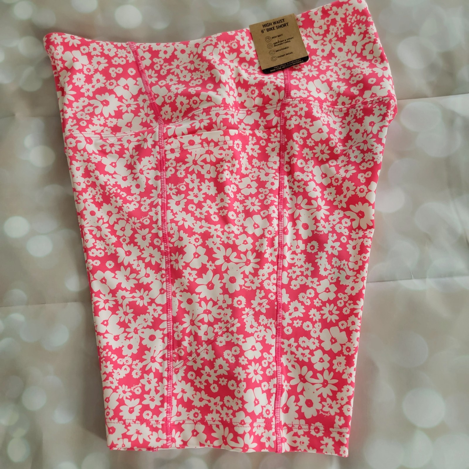 Victoria's Secret Pink medium Active bike short 6 NWT Pink flowers