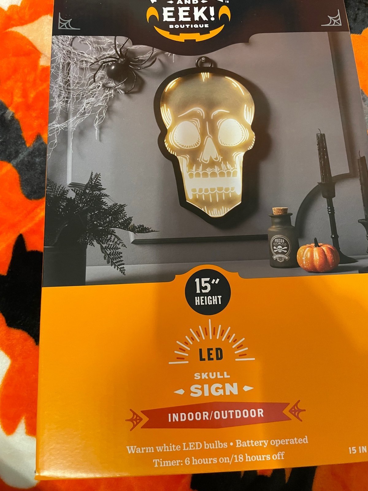 hyde and eek skull light
