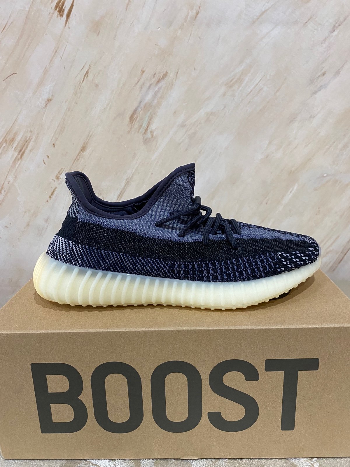 Adidas Yeezy Boost 350 V2