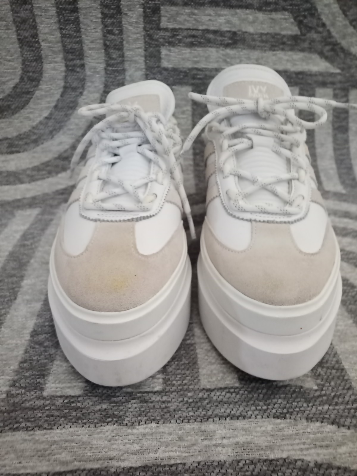 Women's size 8 Adidas Ivy Park x Super Sleek 72 'Icy Park' platform sneakers