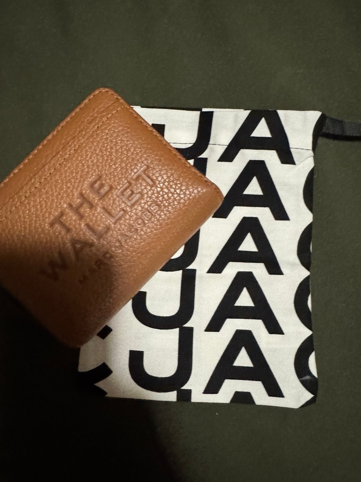 THE LEATHER MINI COMPACT WALLET