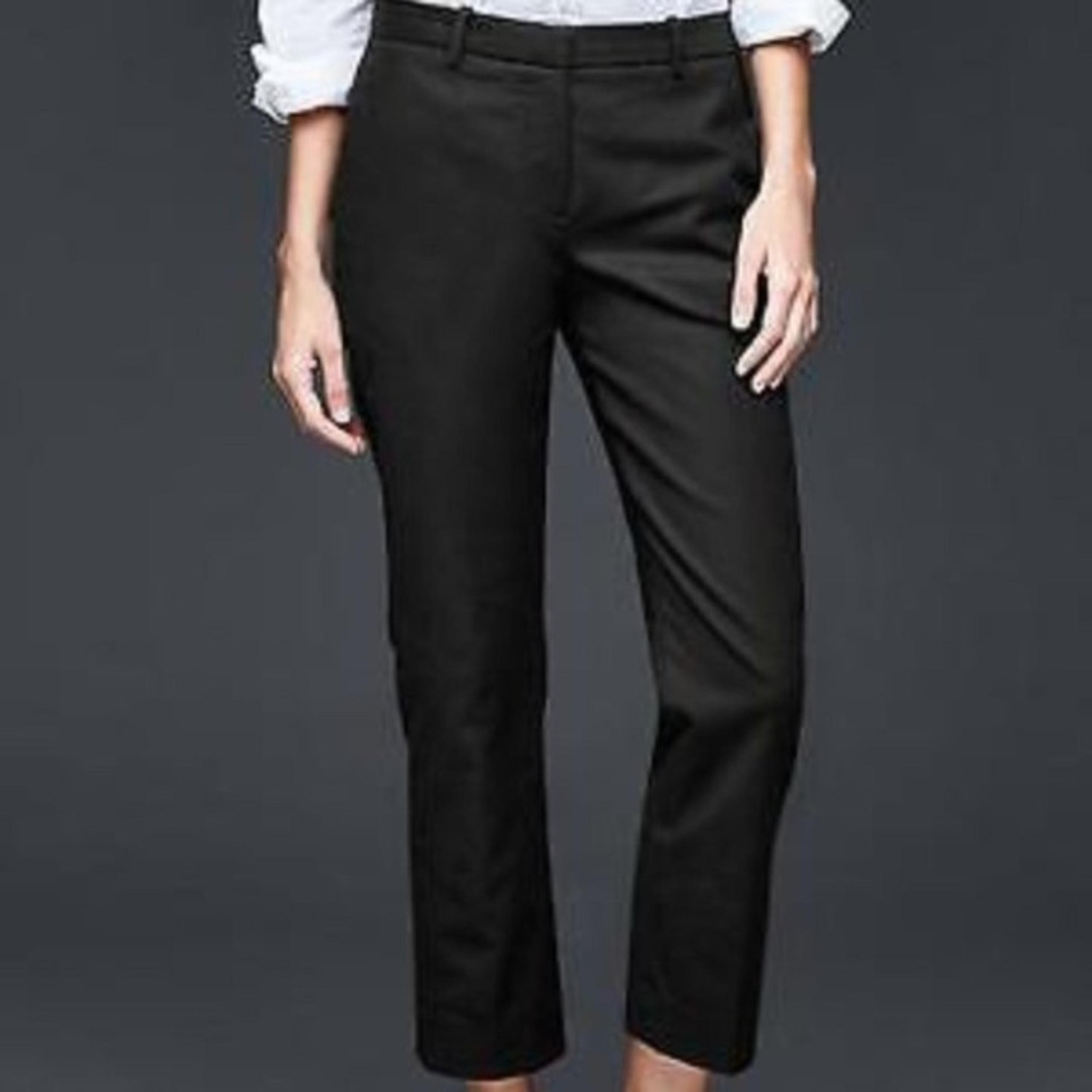 Gap Tailored Crop Black Pants Size 0