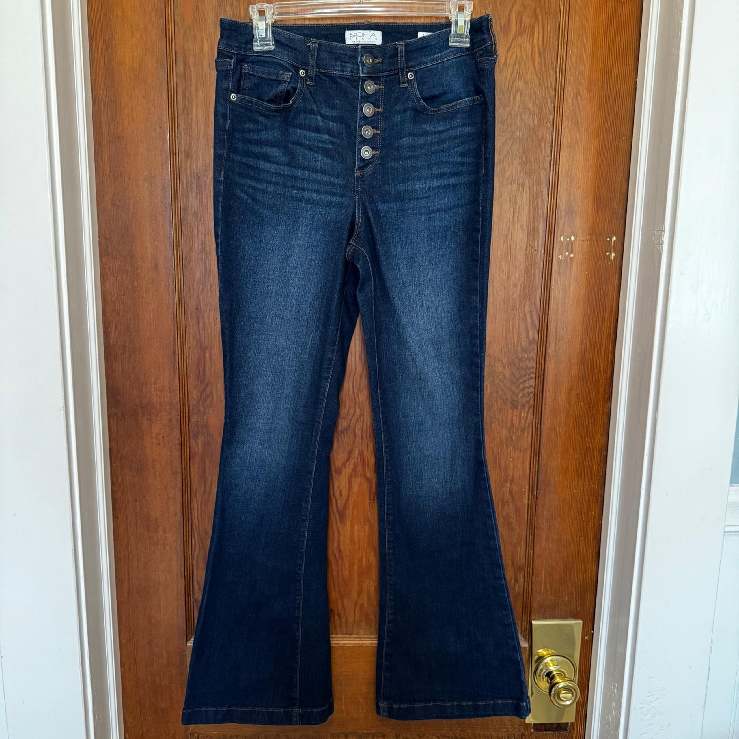 Sofia Jeans Women's Melissa Flare High Rise Denim Jeans 6S 6 Short Dark Wash