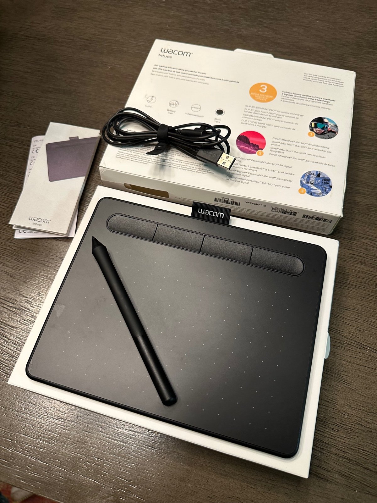 Wacom Intuos Graphic Drawing Tablet