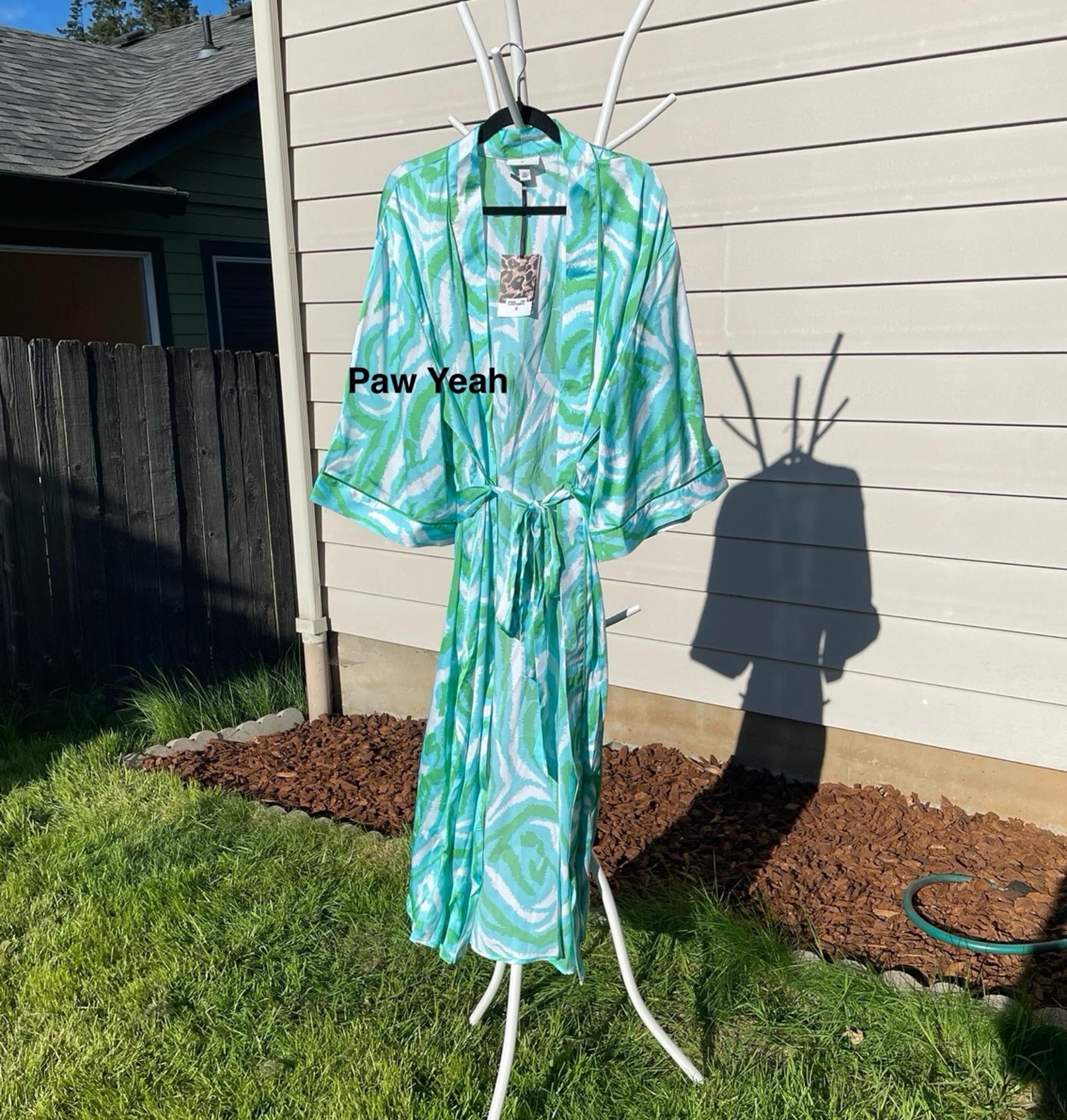 NWT XXL Diane Von Furstenberg x Target Long Satin Disco Zebra Green Robe Plus Sz