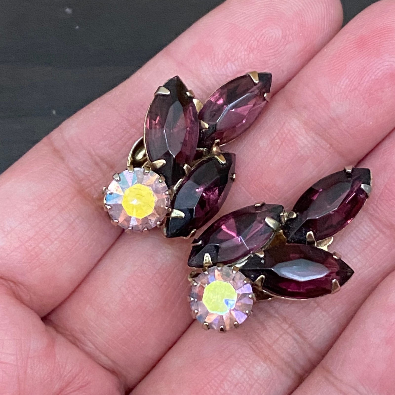 Vintage Unsigned Juliana Amethyst Purple Rhinestones Climber Clip On Earrings