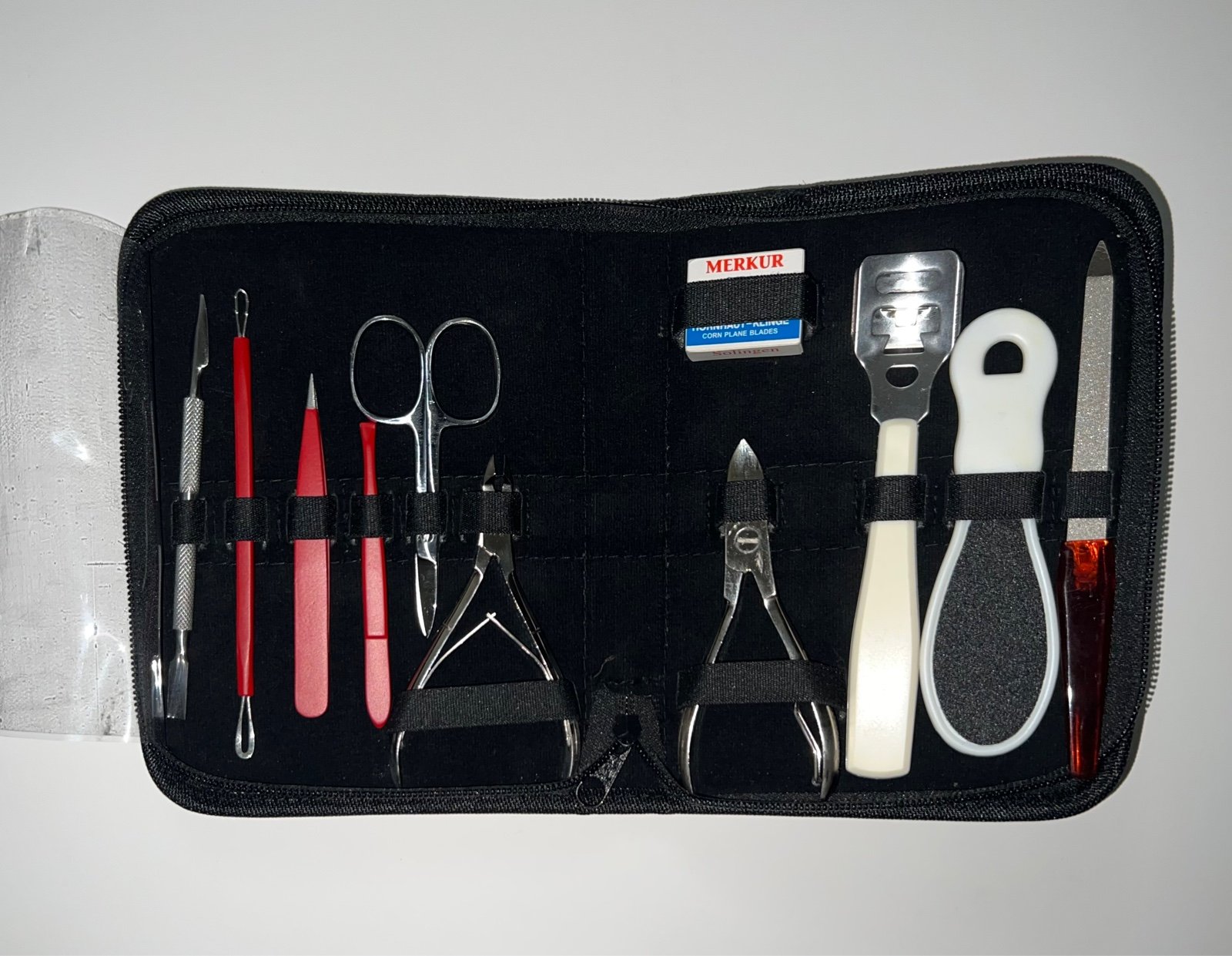 Unisex Facial-Manicure And Pedicure Set 11 Pieces New Carrying Case Included!