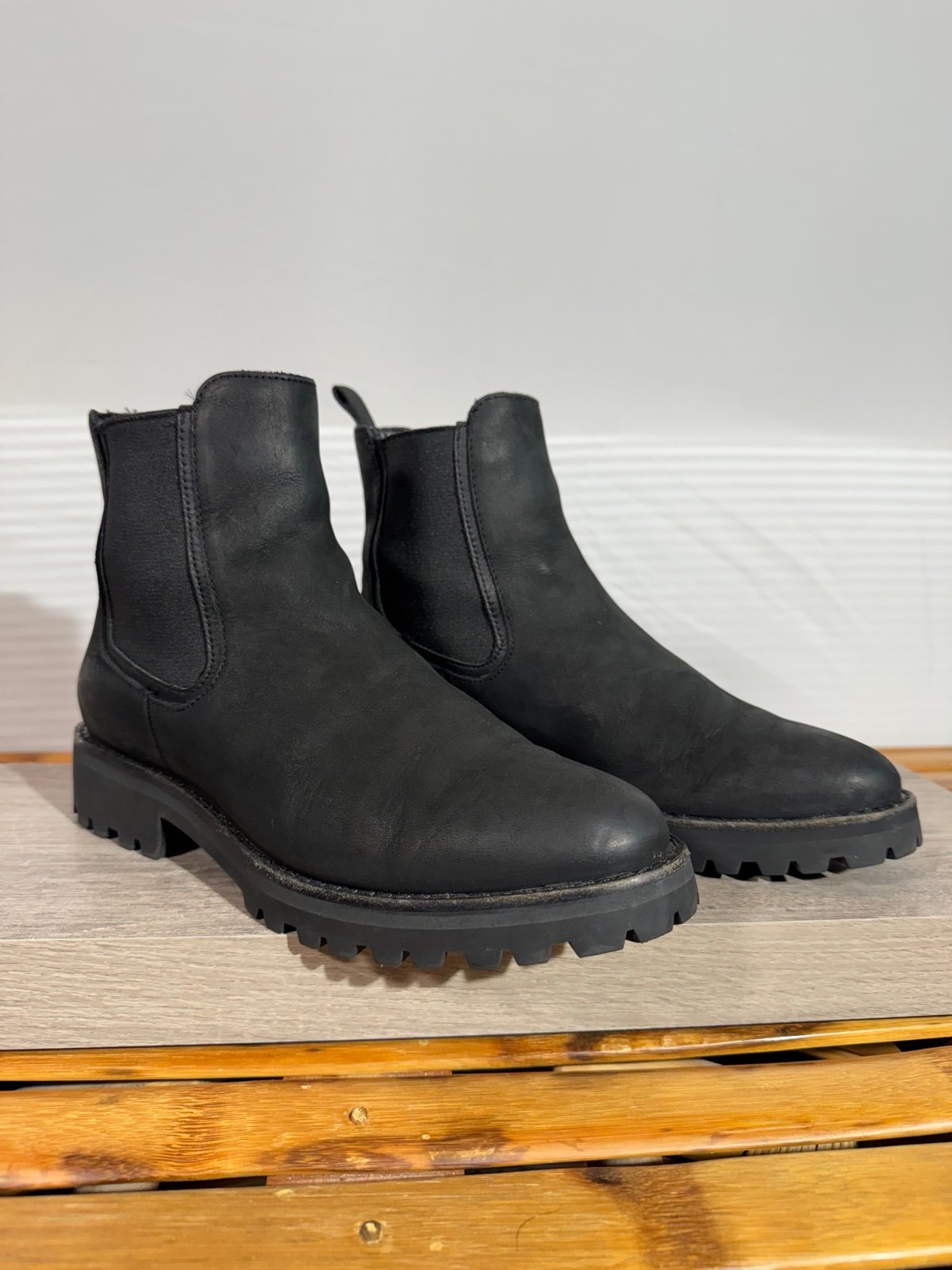 Thursday Boot Company Women’s Chelsea Boots Size 8.5 Matte Black