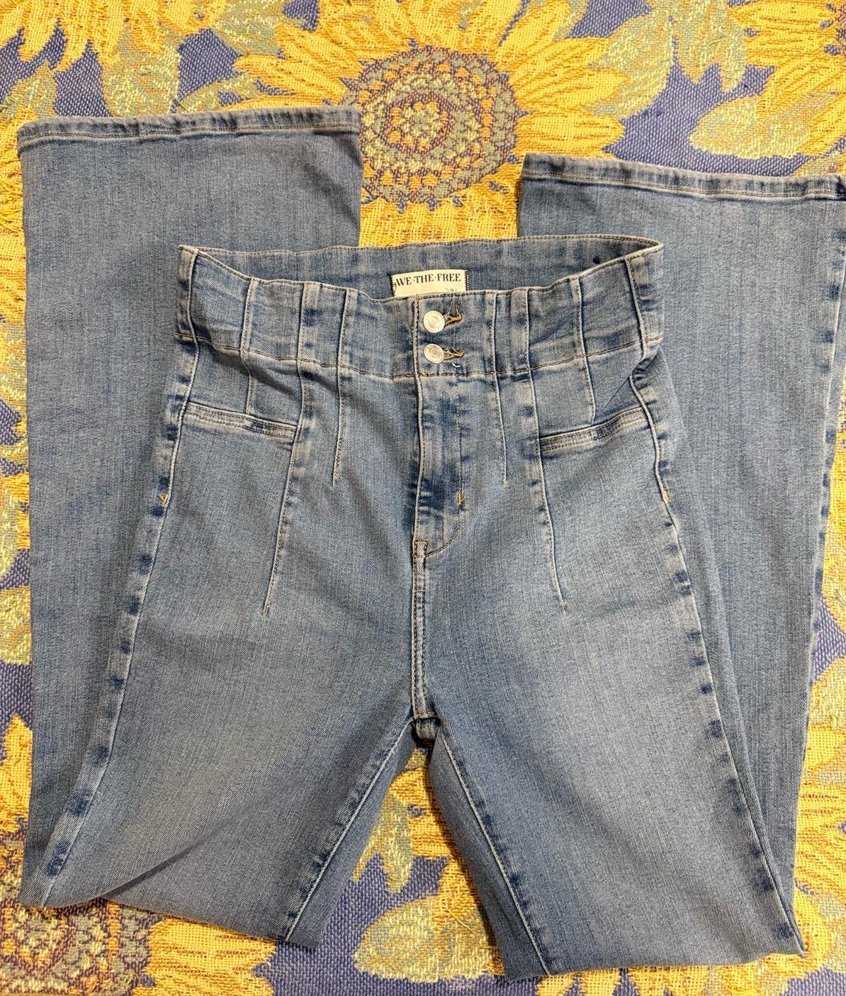 We The Free Blue High Rise Jeans with Stylish Stitching
