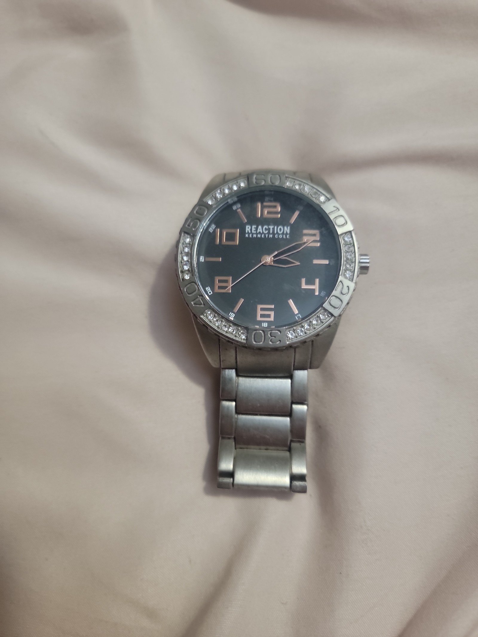 Reaction watch Kenneth Cole
