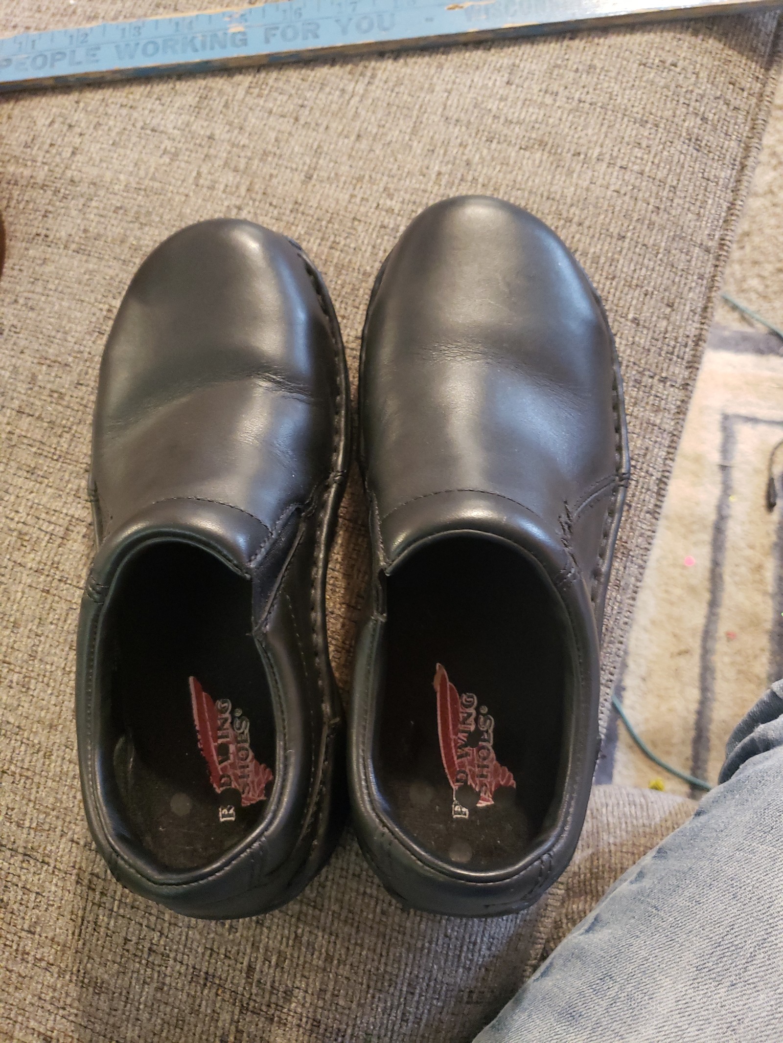 Size 5 womens red wing shoes