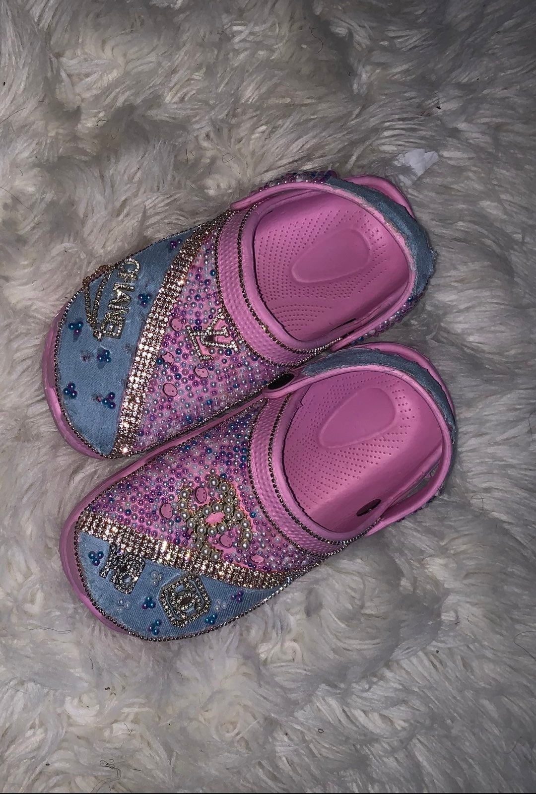 Crocs size 6