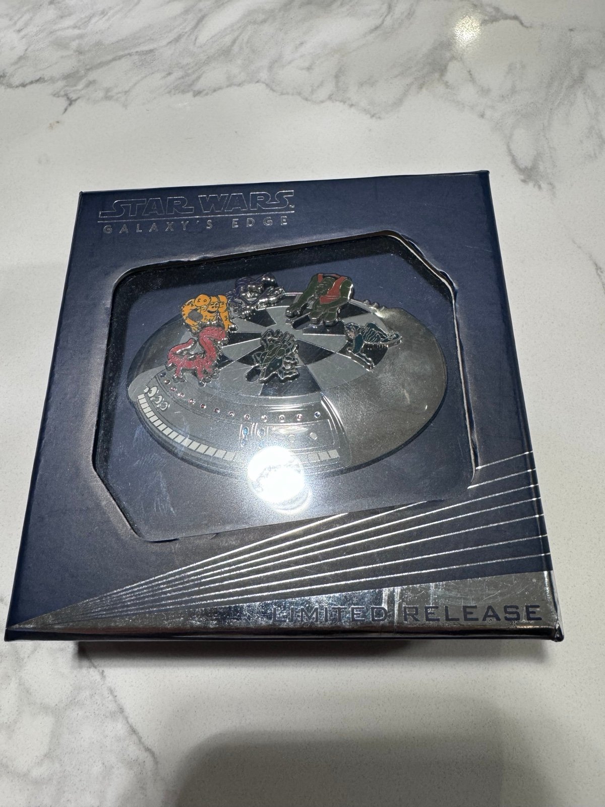 Disney Star Wars Galaxy’s Edge Dejarik HOLOCHESS Jumbo Pin Slider LR