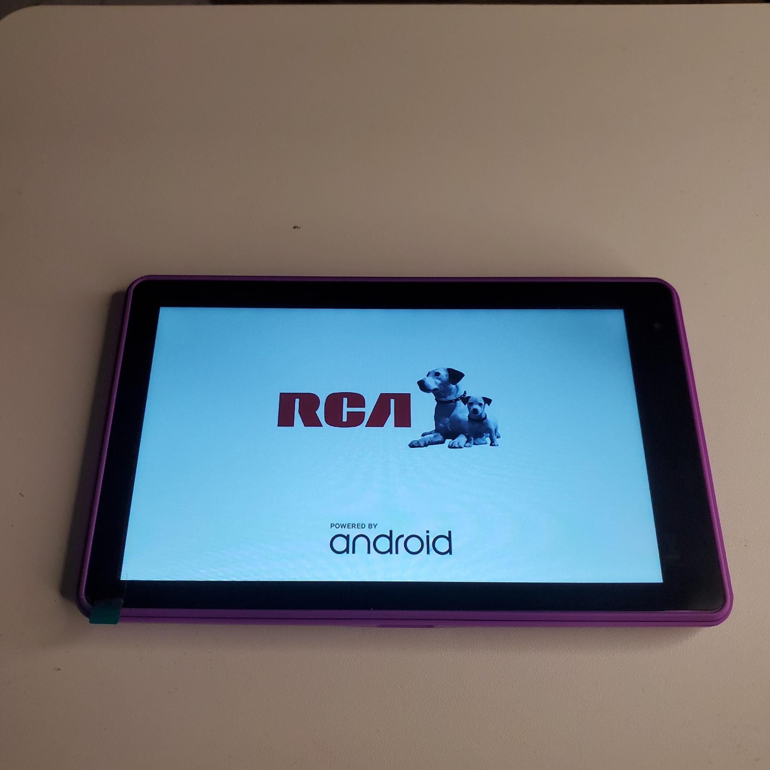 RCA 7 QUAD CORE  - 16GB  - VOYAGER PRO - WI-FI  - TABLET  - 7.1" - PINK