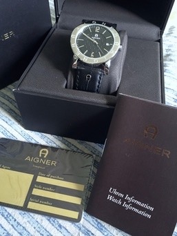 Unisex Aigner Logo Black Dial Face With Date