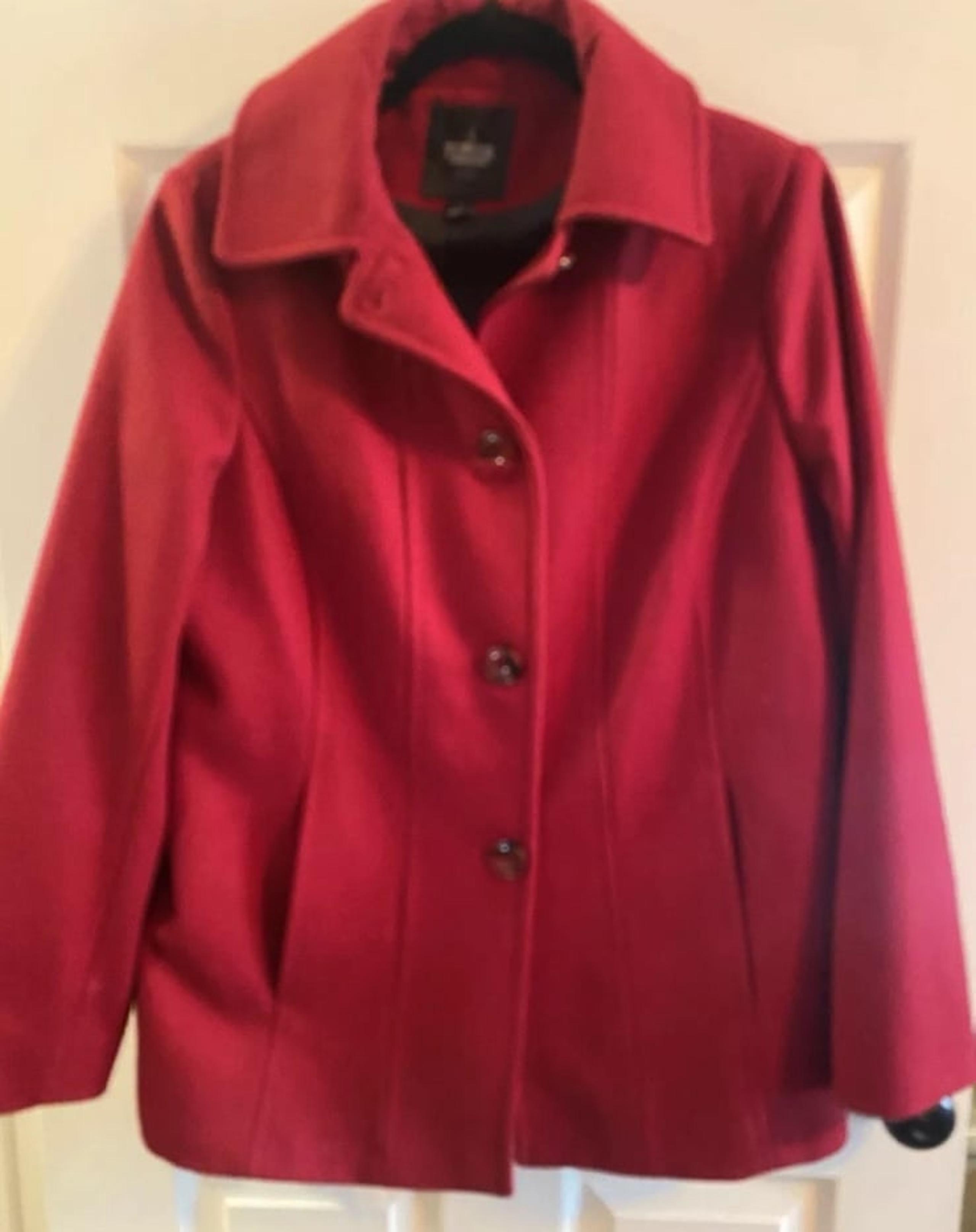 London Fog Wool Blend Large Classic Womens Pea Coat in Red  Dress Coat