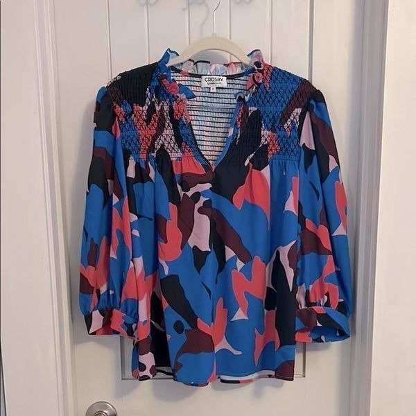 Crosby by Mollie Burch Meaghan Top Into the Garden Blue Pink Black Size Medium