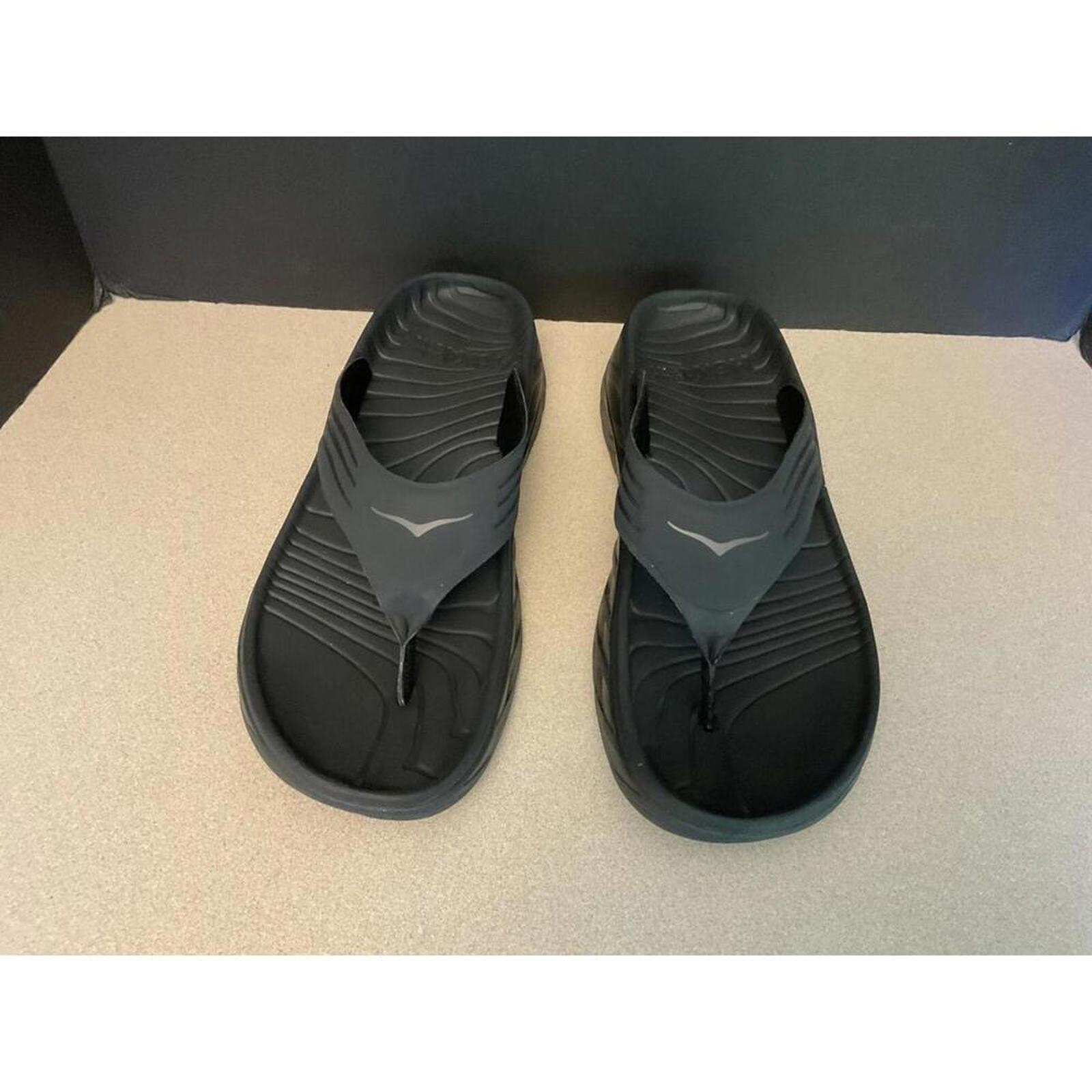 Mens Hoka One One Black Ora Recovery Flip Flop Sandals. Size 14. Nice Sandals!