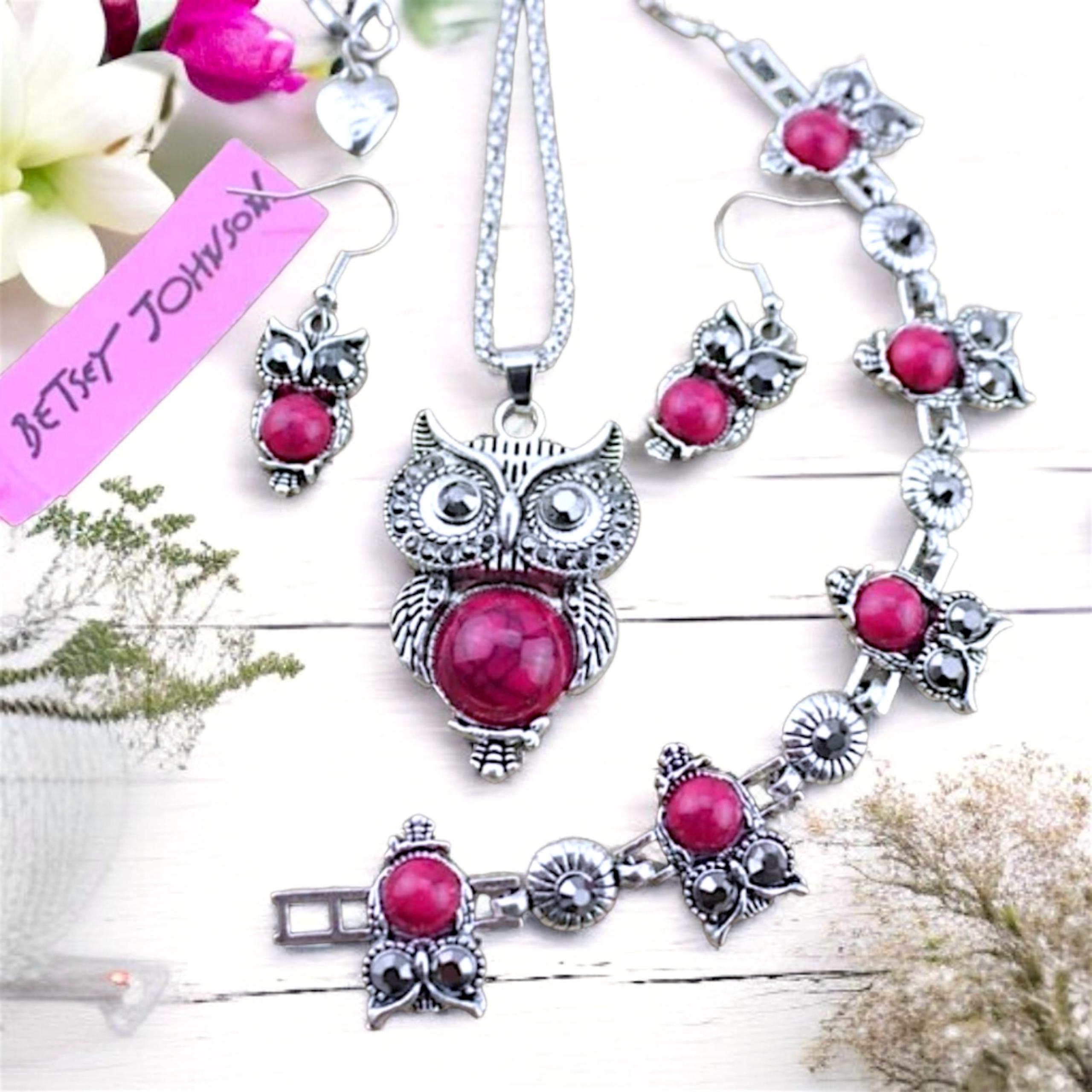 #1582 Silver plated black crystal red stone owl necklace earing bracelet set