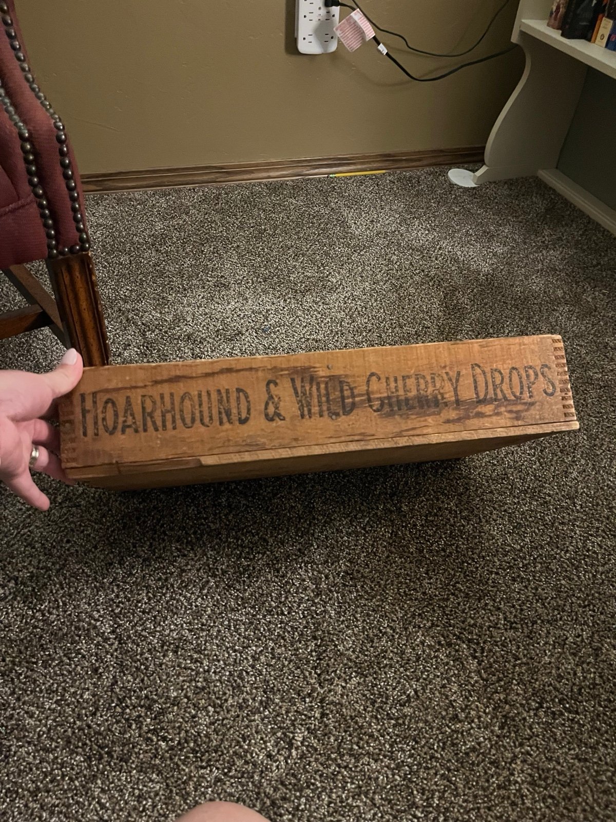 Vintage wooden display box hoarhound & wild cherry drops