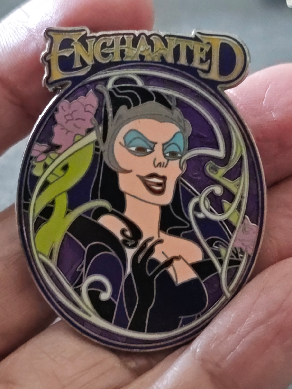 VHTF Disney Soda Fountain Pin Enchanted Queen Narissa Pin LE 300.