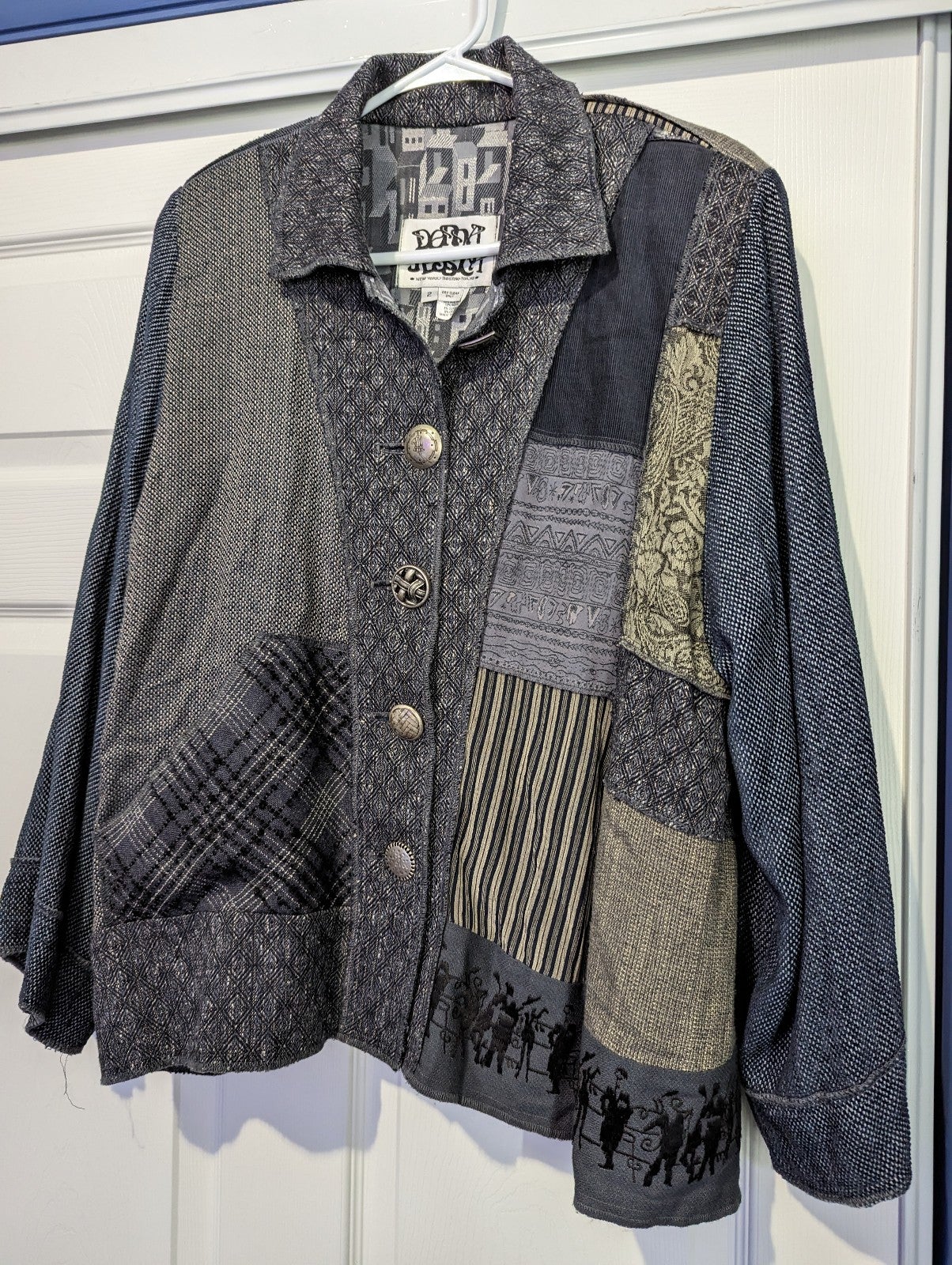 VINTAGE Donna Jessica jacket. Size 2 (U.S. Medium)EXCELLENT condition!