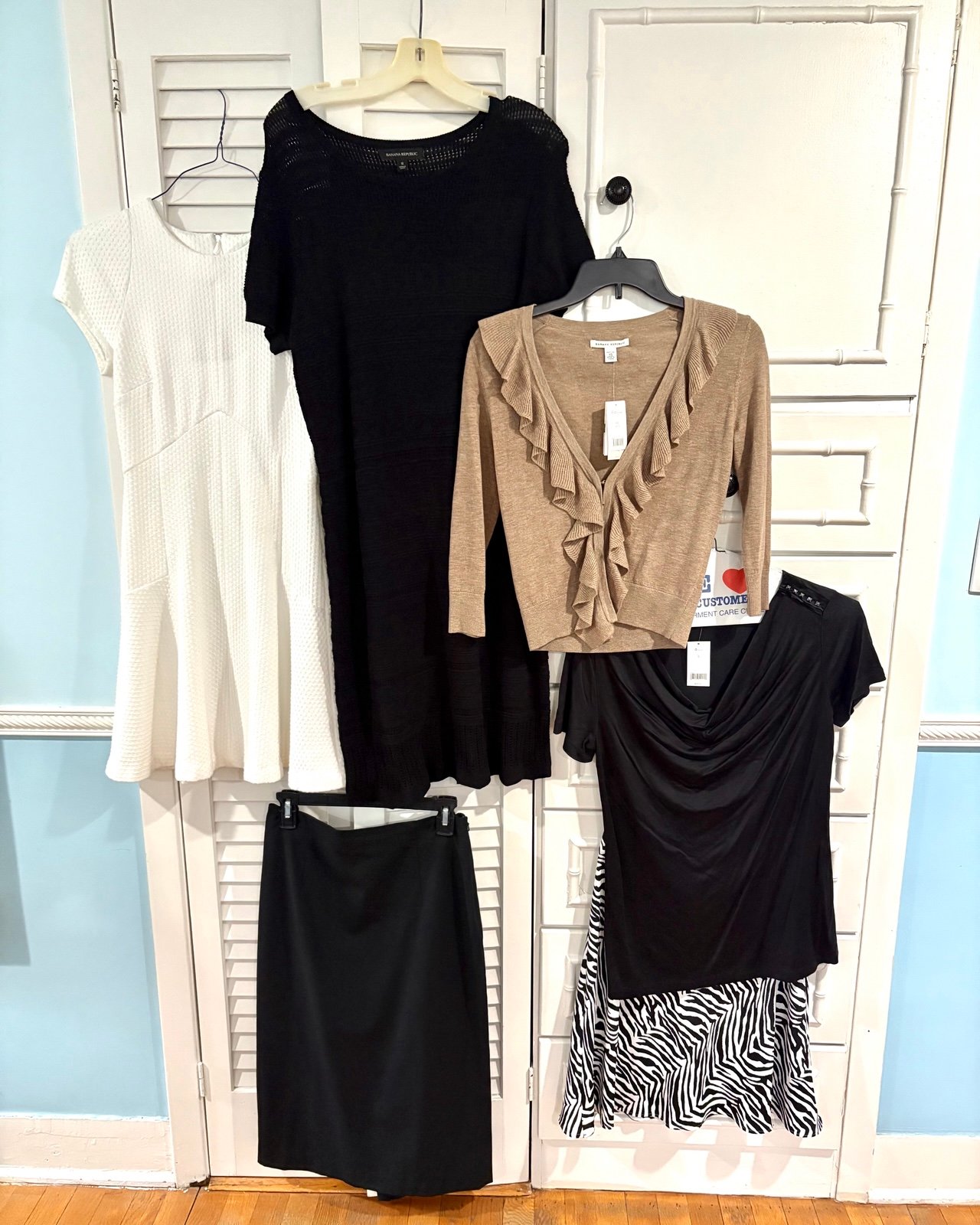 BANANA REPUBLIC BUNDLE ! Size XS - S 2DRESSES, 2SKIRTS 2TOPS 1SWEATER ! NWT/NWOT