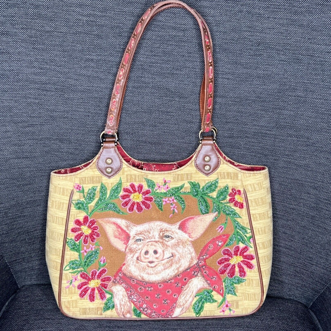 Isabella Fiore Beaded Pig in Bandana Purse Shoulder Bag Country Farm Tan Red