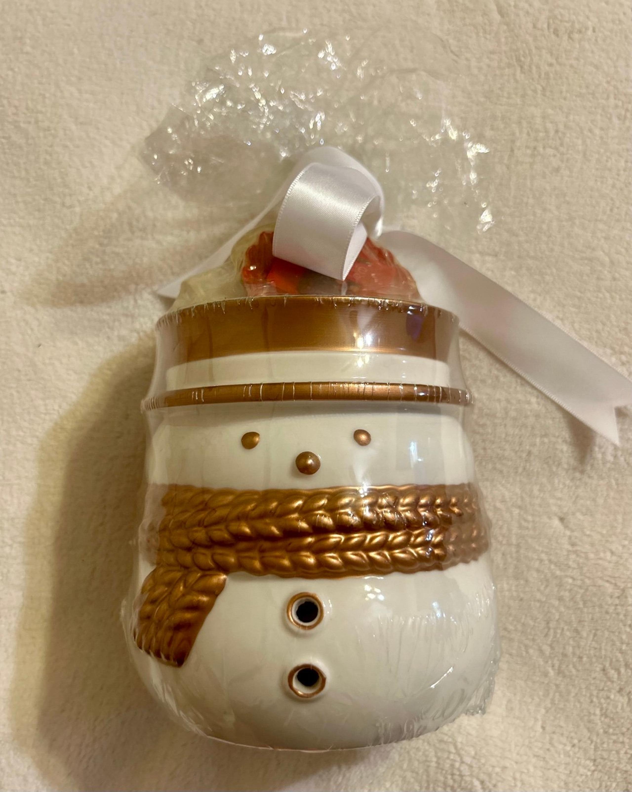 NEW Yankee Candle Holiday Snowman Tart Burner w/ Candles
