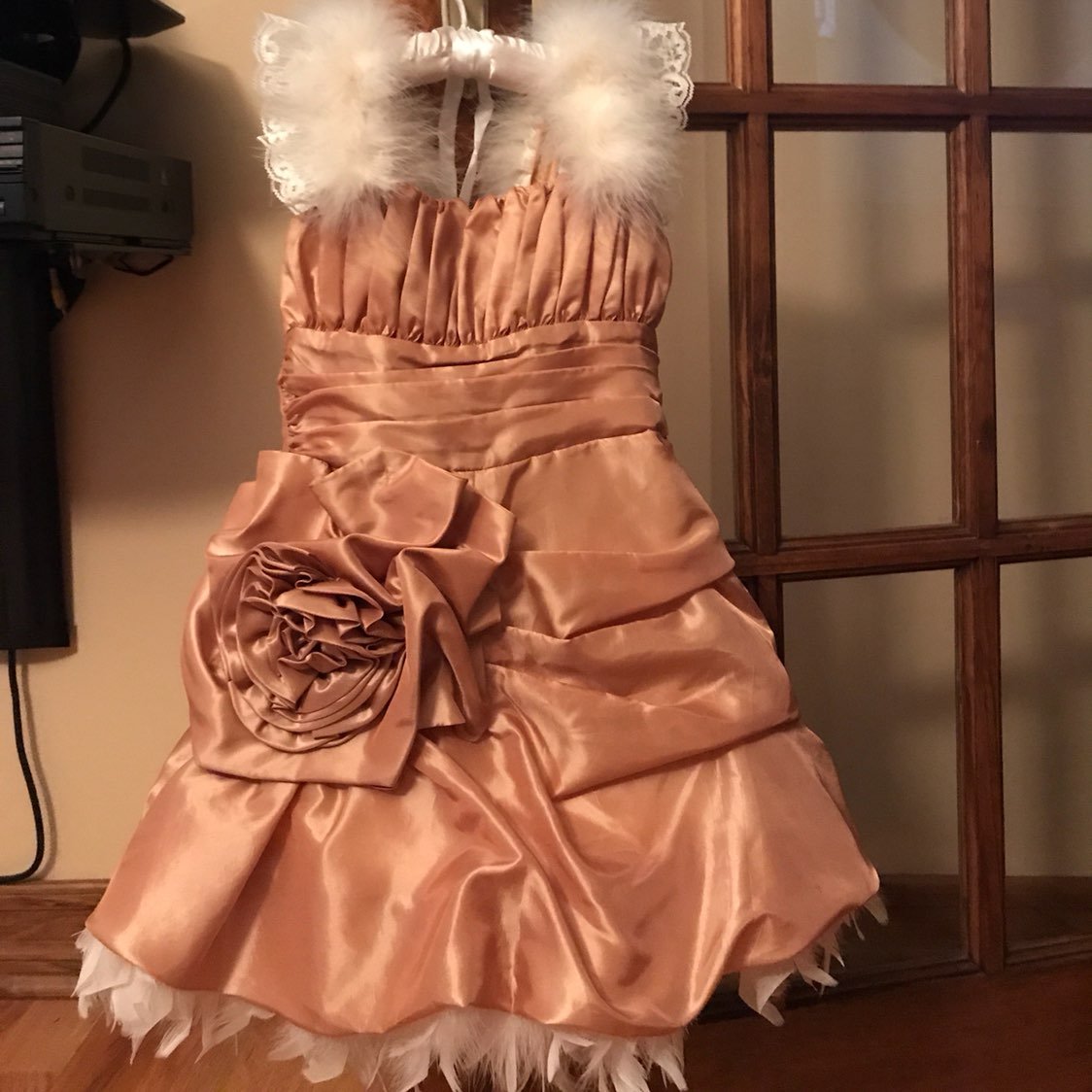 Stunning Little girls Taffeta Party Dres