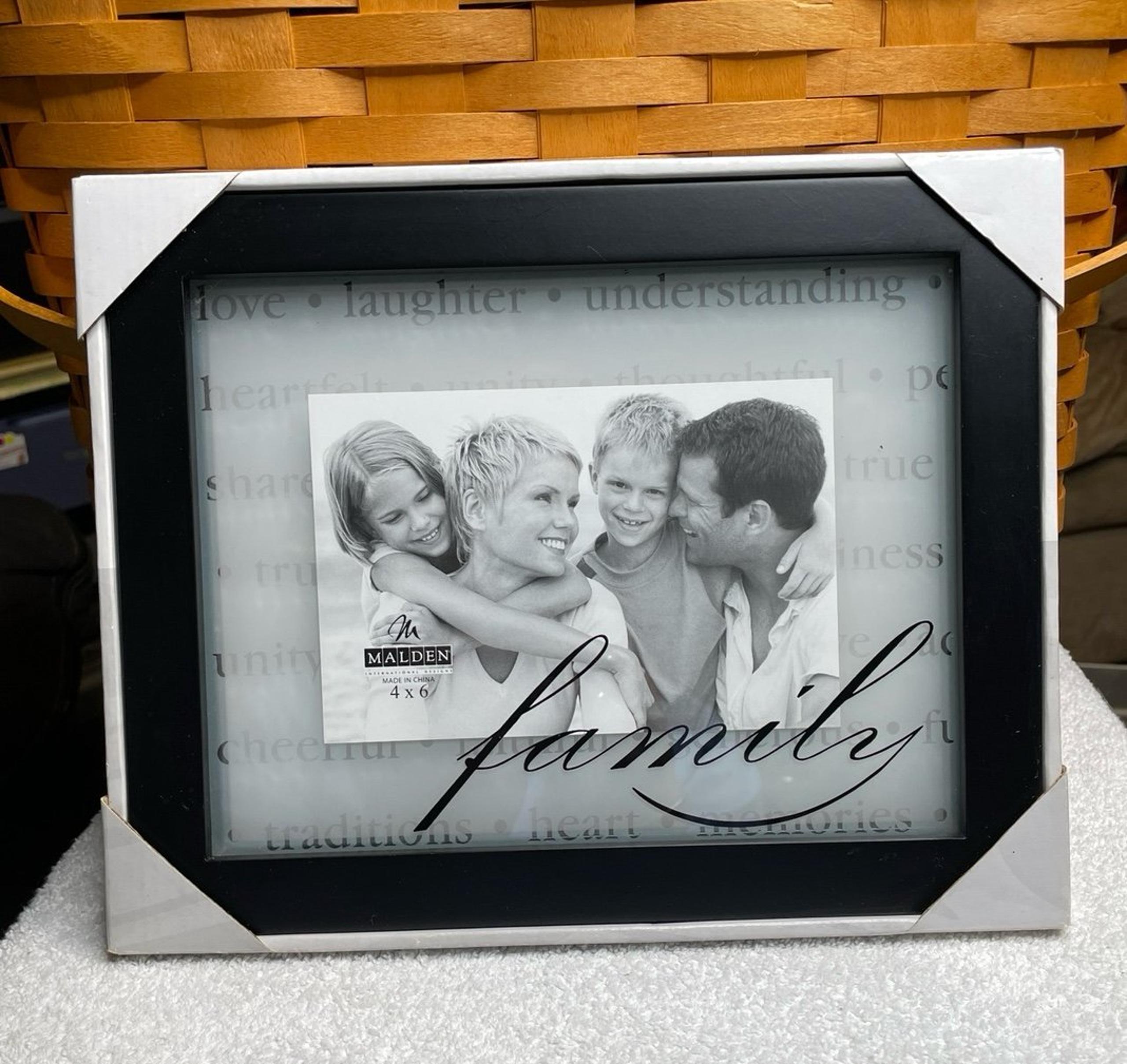 Picture Frame “family” for 4X6 photo