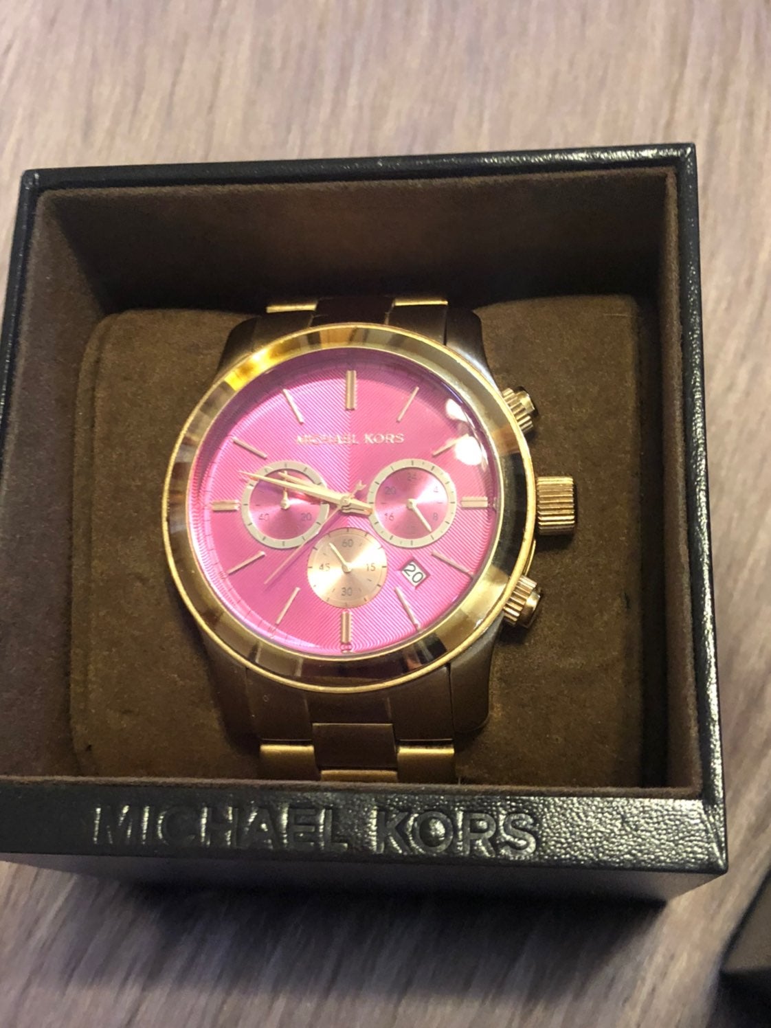 Mk watch