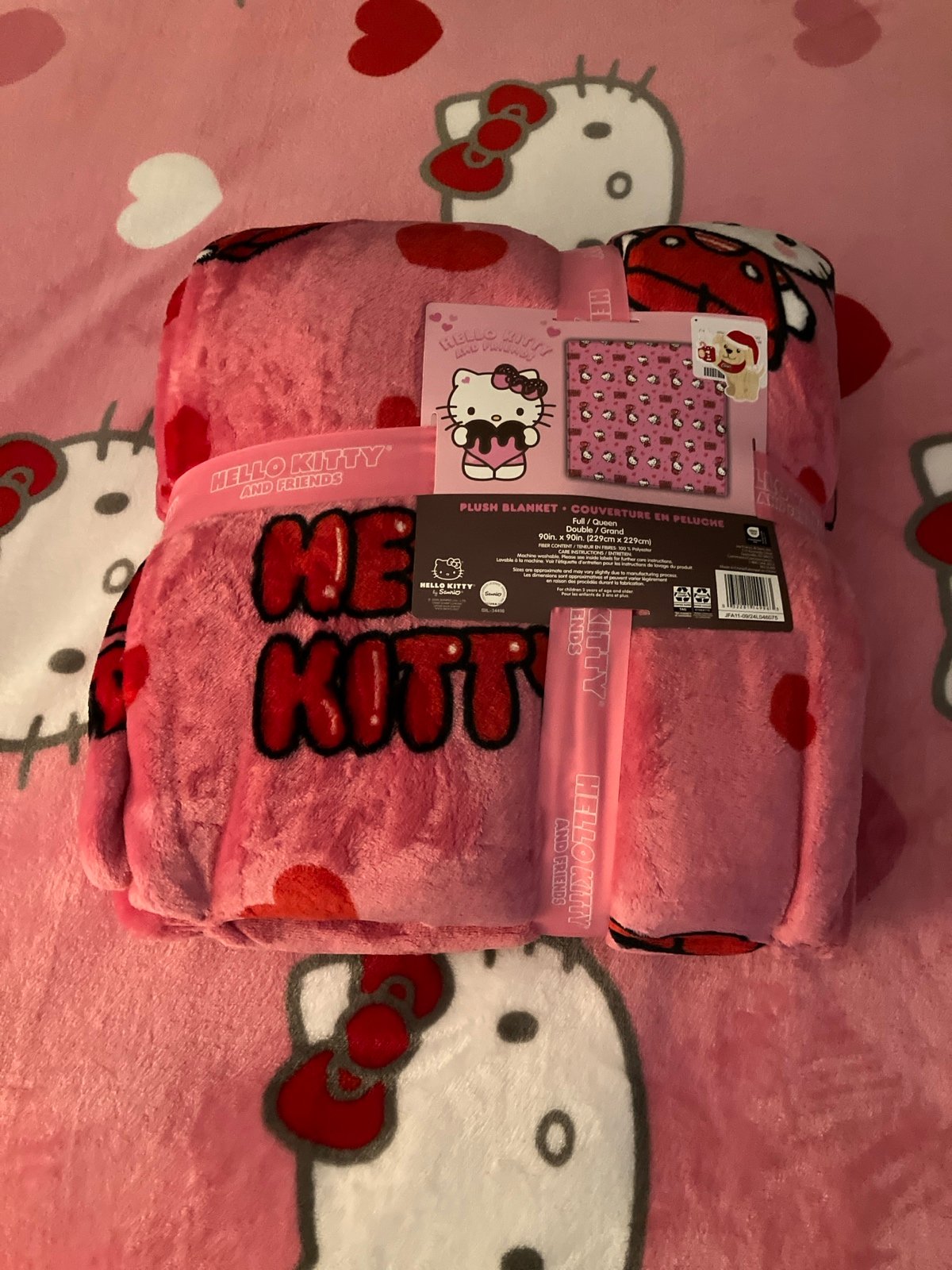 Hello Kitty Queen Cupid Blanket