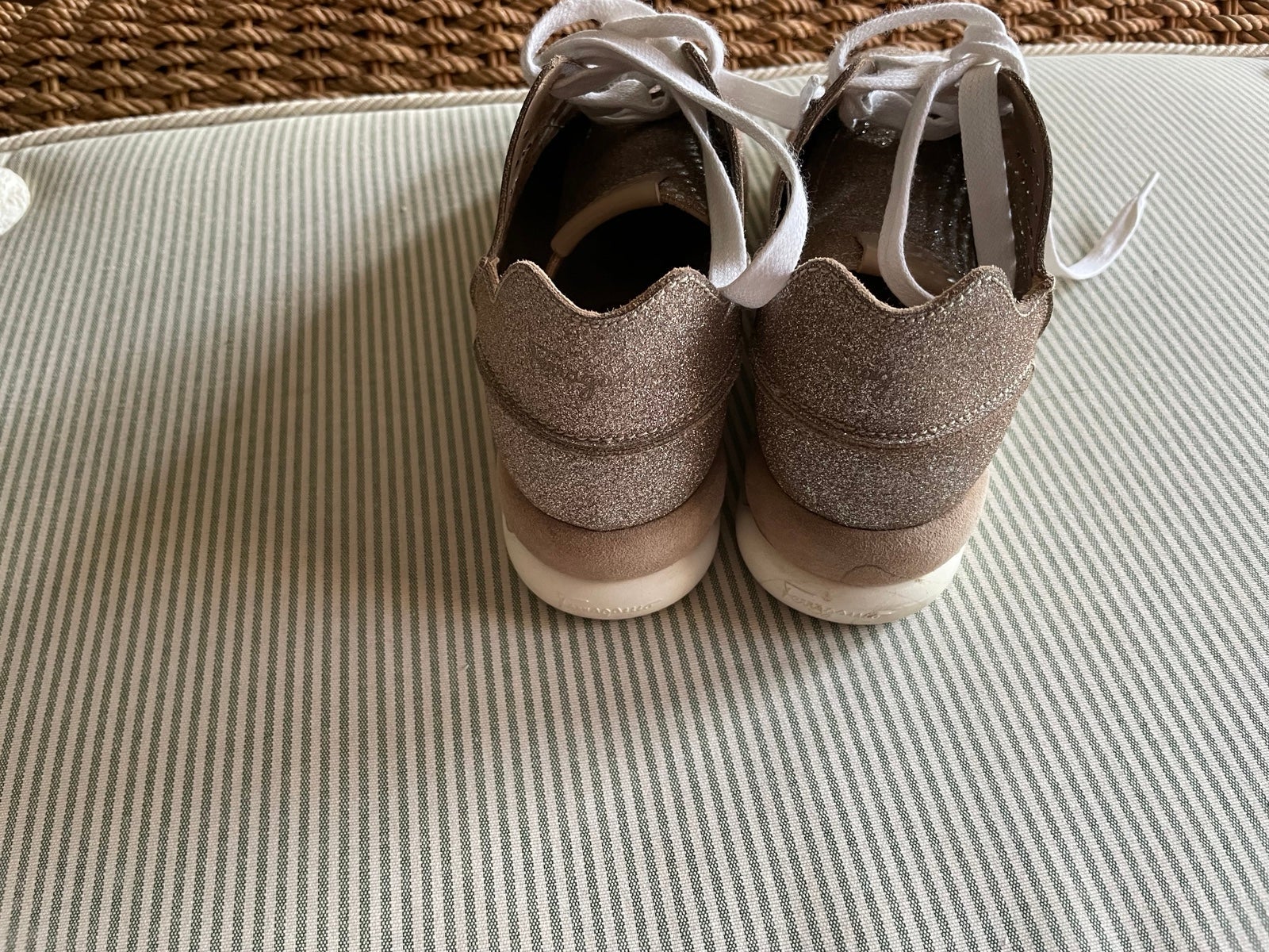 Salvatore Ferragamo Sneakers Glitter