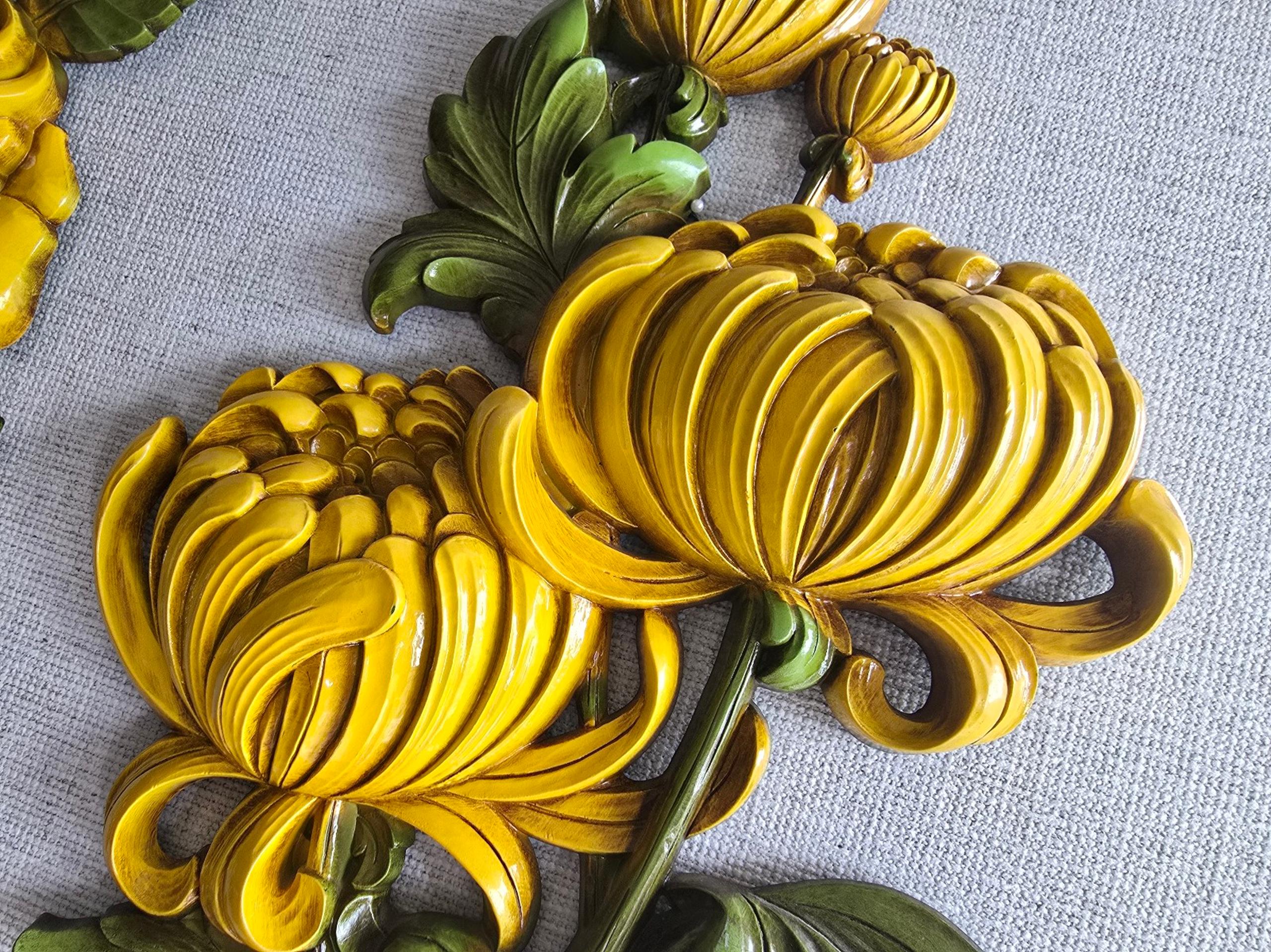 Syroco vintage MCM flower wall plaques