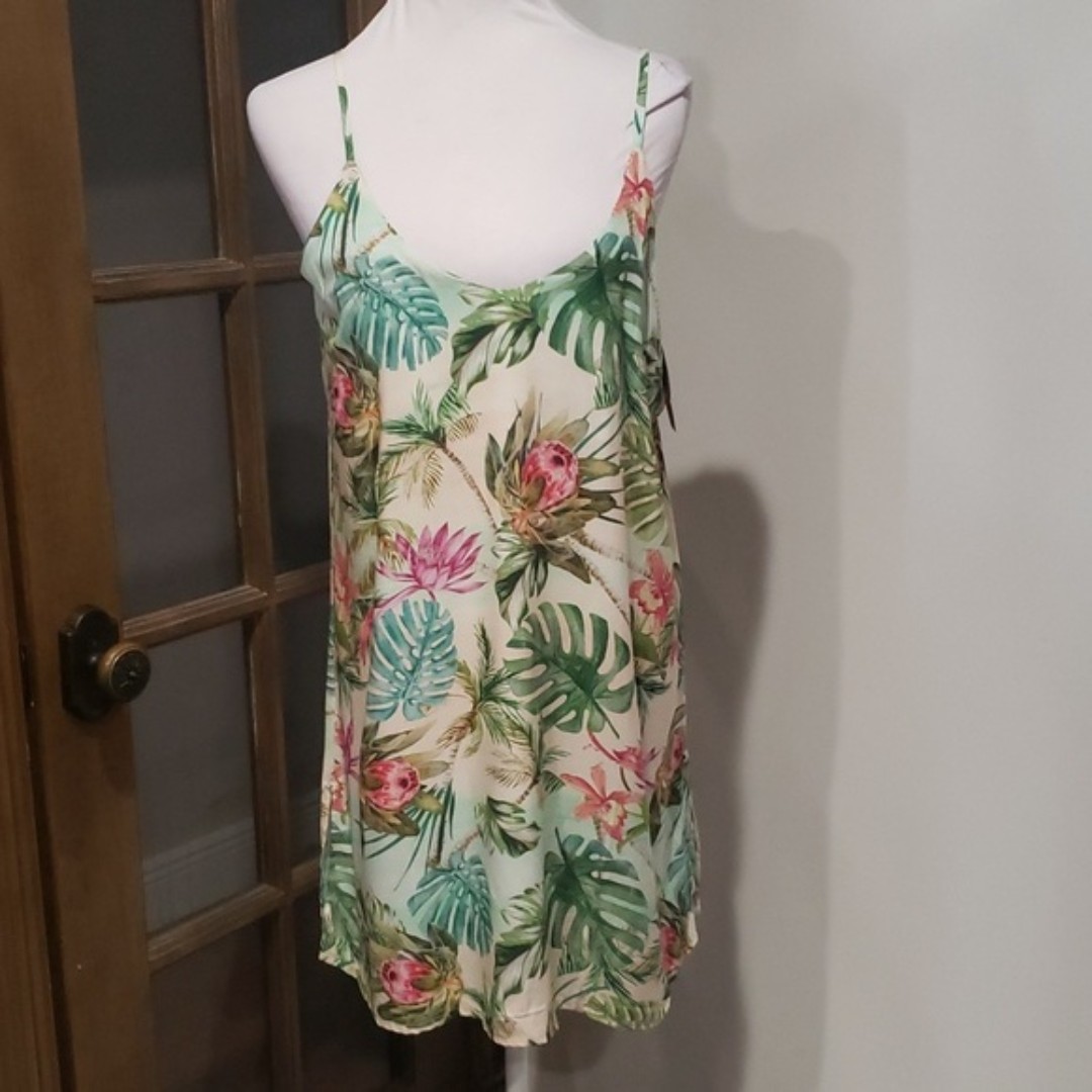PilyQ Tulum Harlow Slip nwt