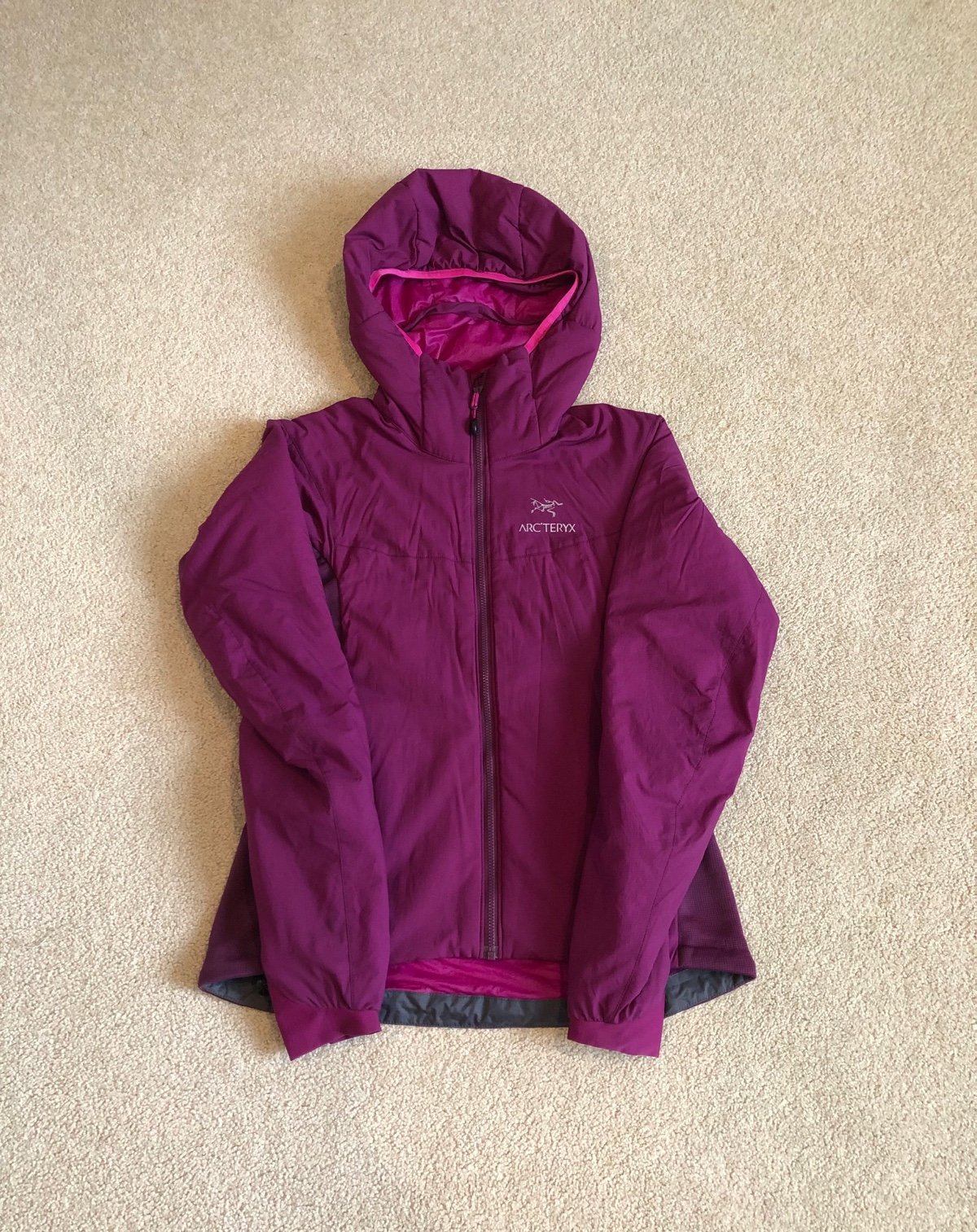 Arc’teryx Atom Jacket. Women’s XS