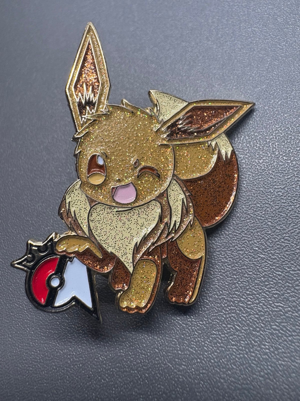 RARE Pin Eevee Pokémon PokémonGo Raids Collectible King Awesome Pinback Super