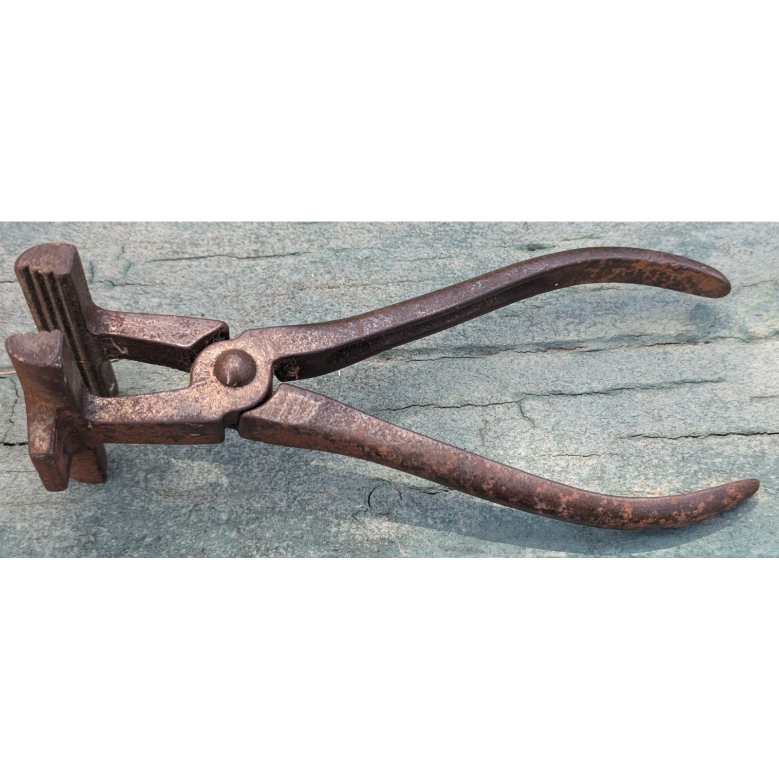 Vintage Mount Craft Leather Working Tool Hand Vise