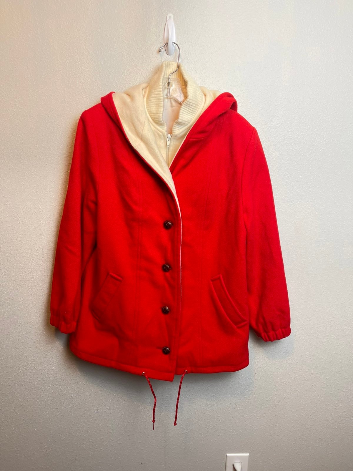 Vintage Penguin Fashions Pure Wool Coat Winter Hooded Jacket
